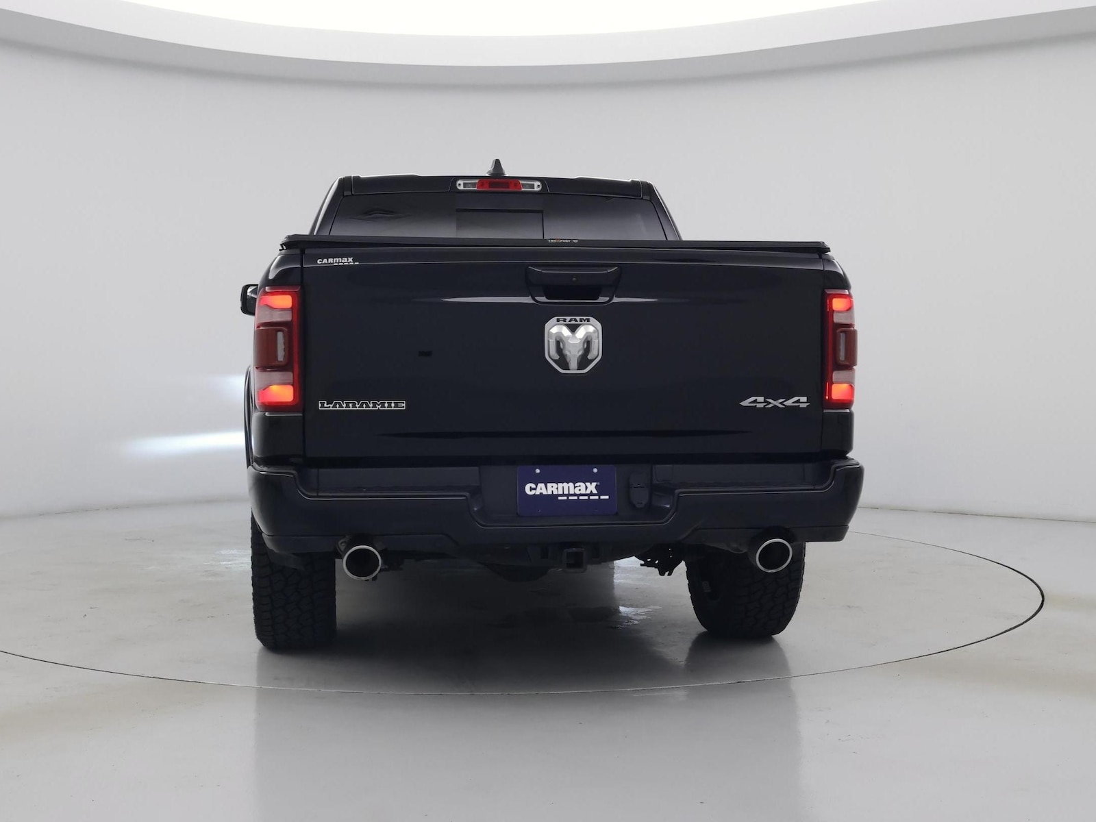 2020 RAM Ram 1500 Pickup Laramie - Photo 7