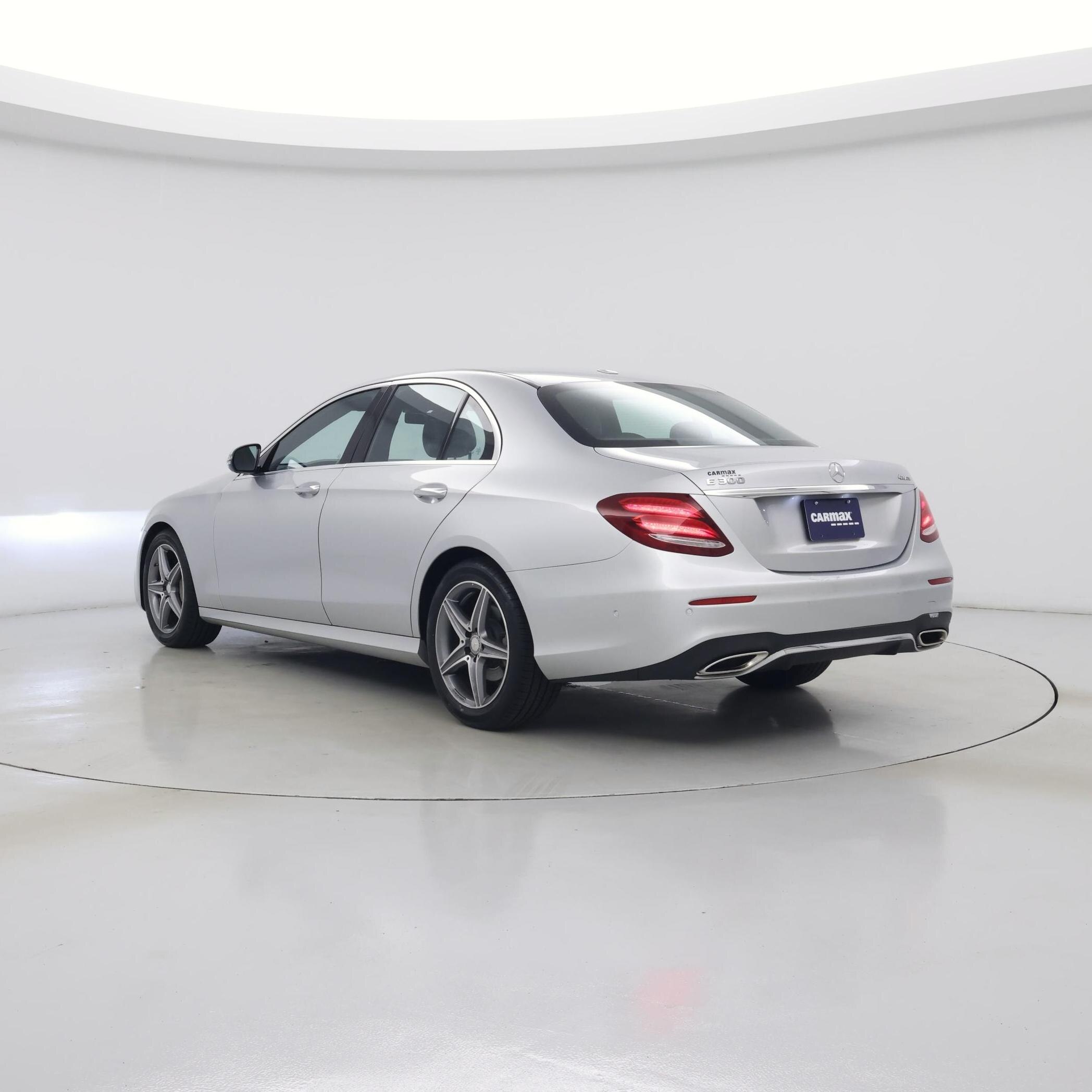 Thumbnail: 2017 Mercedes-Benz E-Class - 2