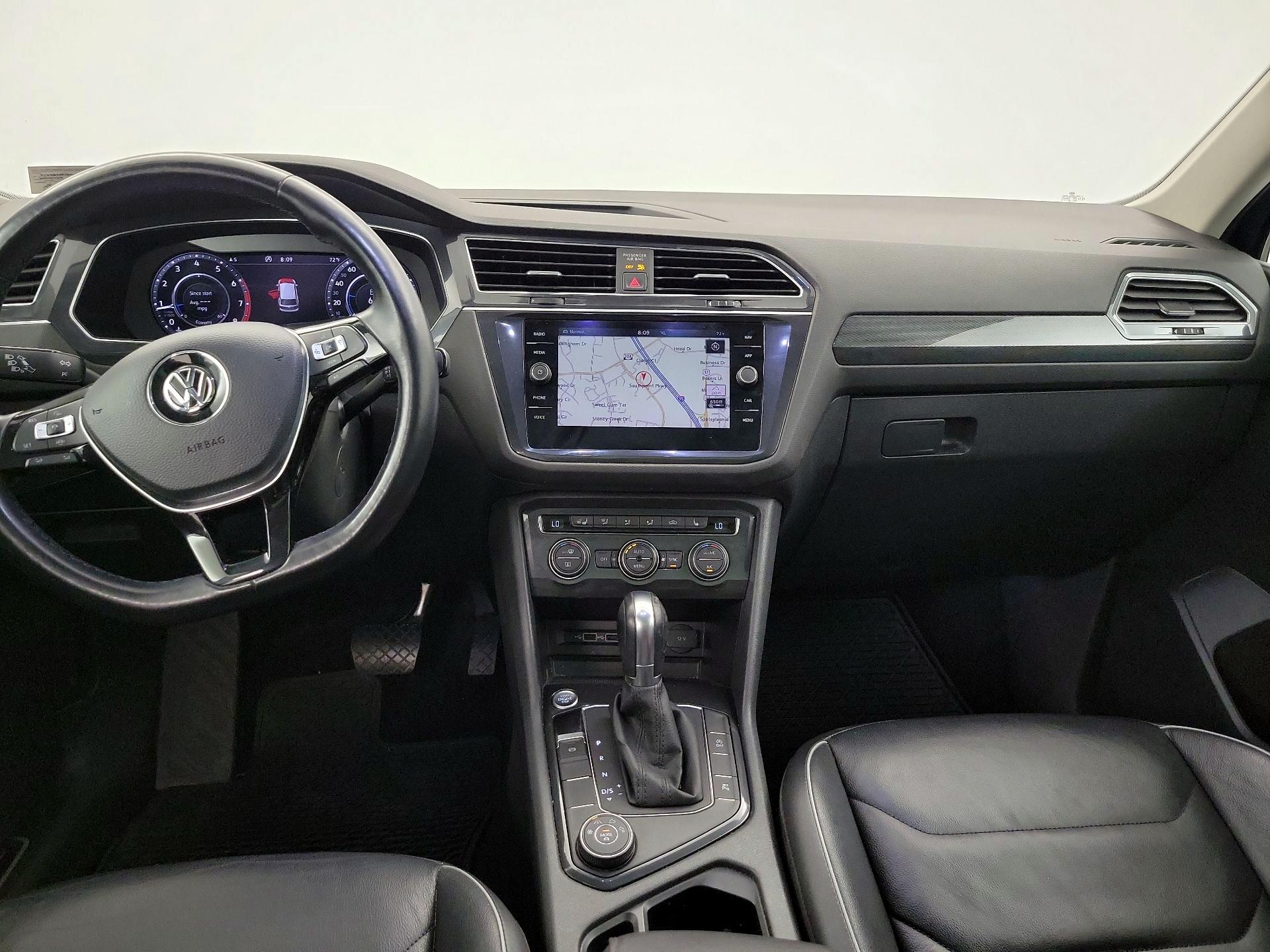 Thumbnail: 2019 Volkswagen Tiguan - 9