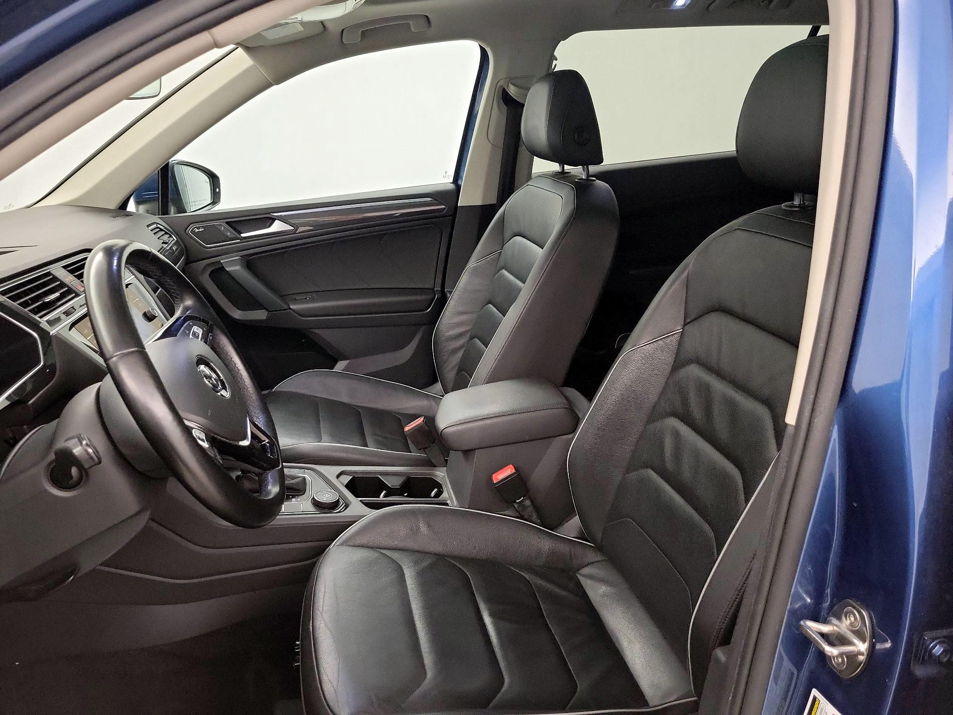 Thumbnail: 2019 Volkswagen Tiguan - 11
