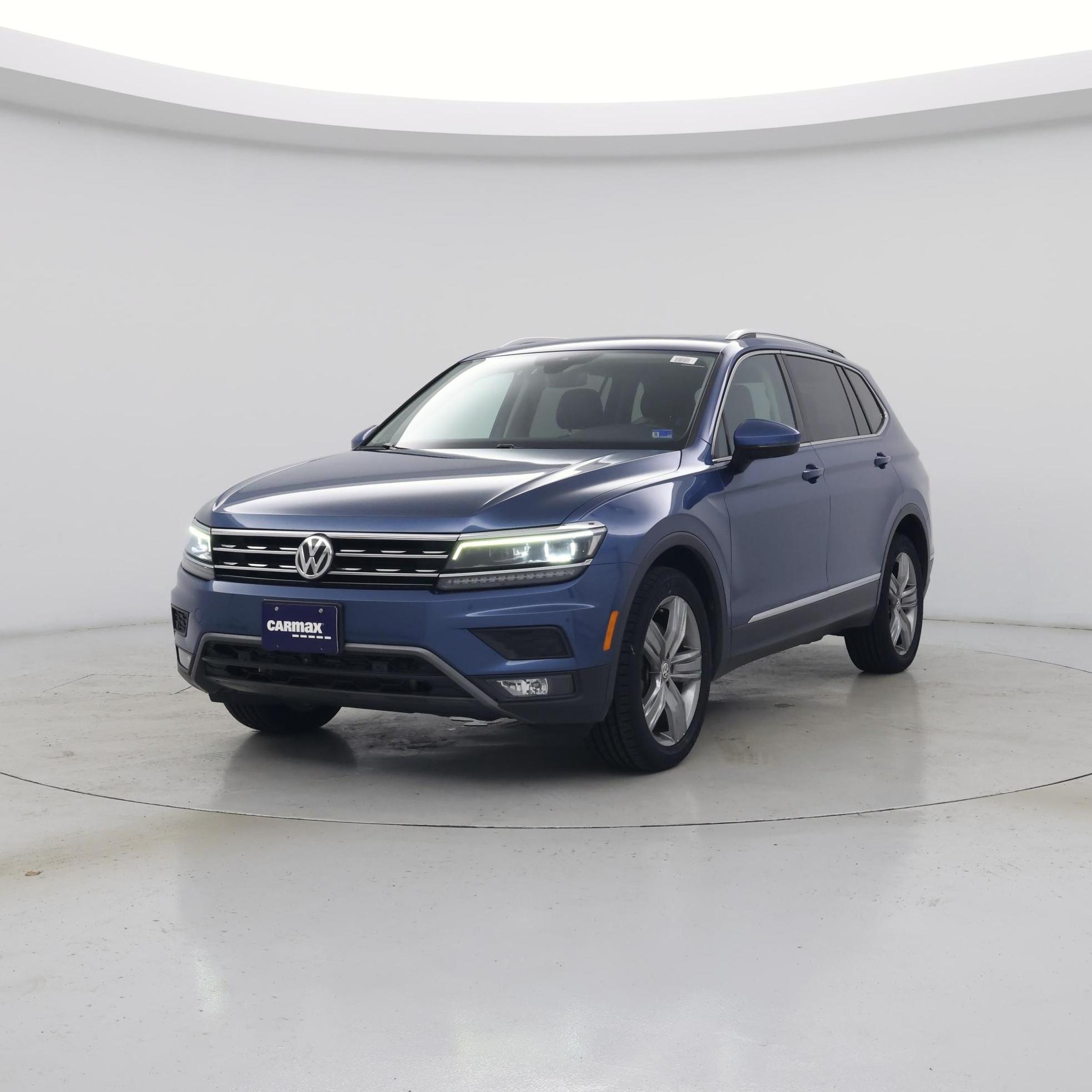 Thumbnail: 2019 Volkswagen Tiguan - 4