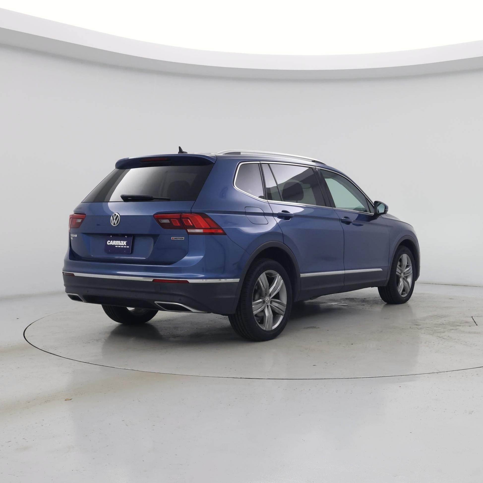 Thumbnail: 2019 Volkswagen Tiguan - 8