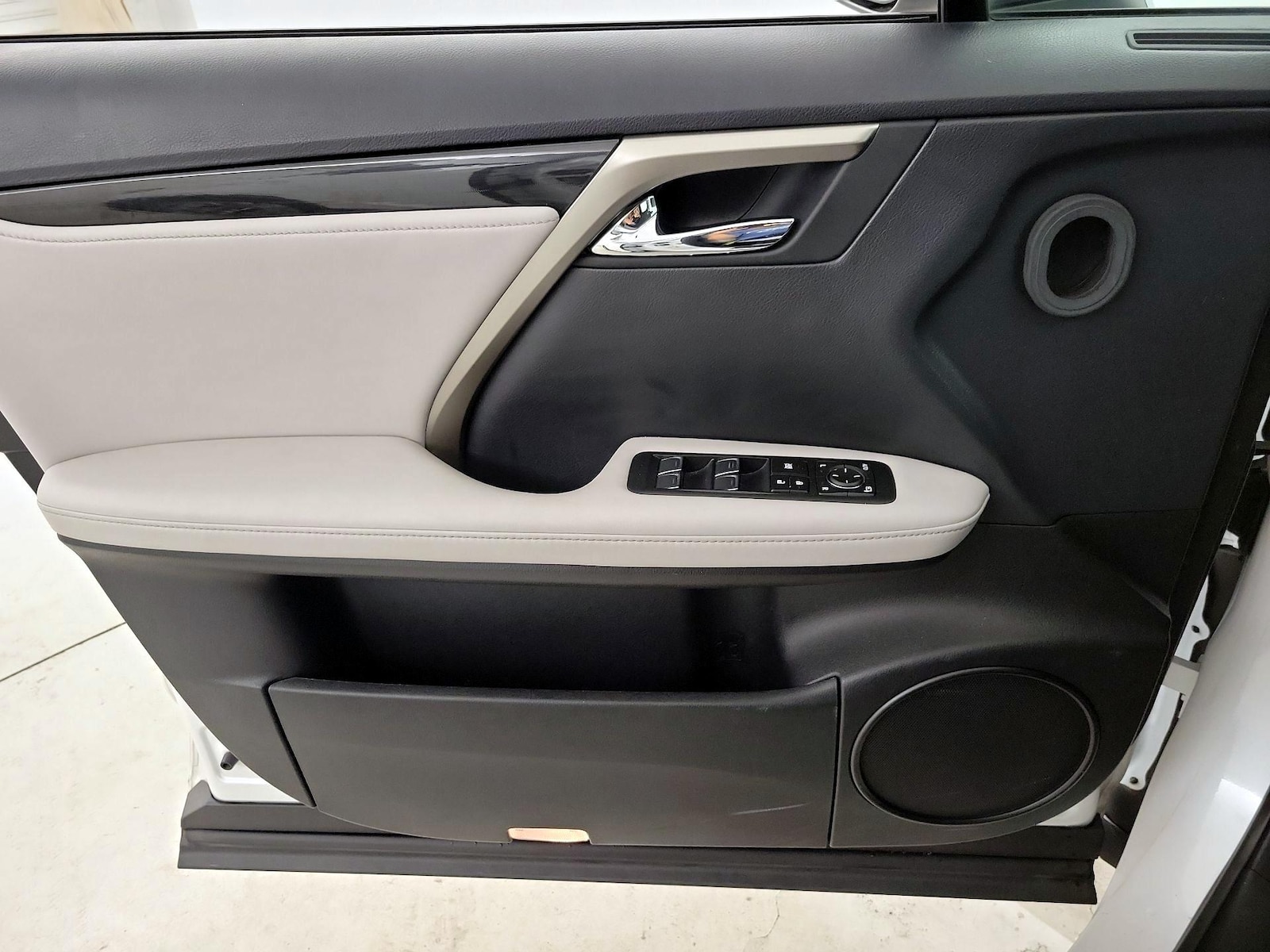 2021 Lexus RX 350 - Photo 13