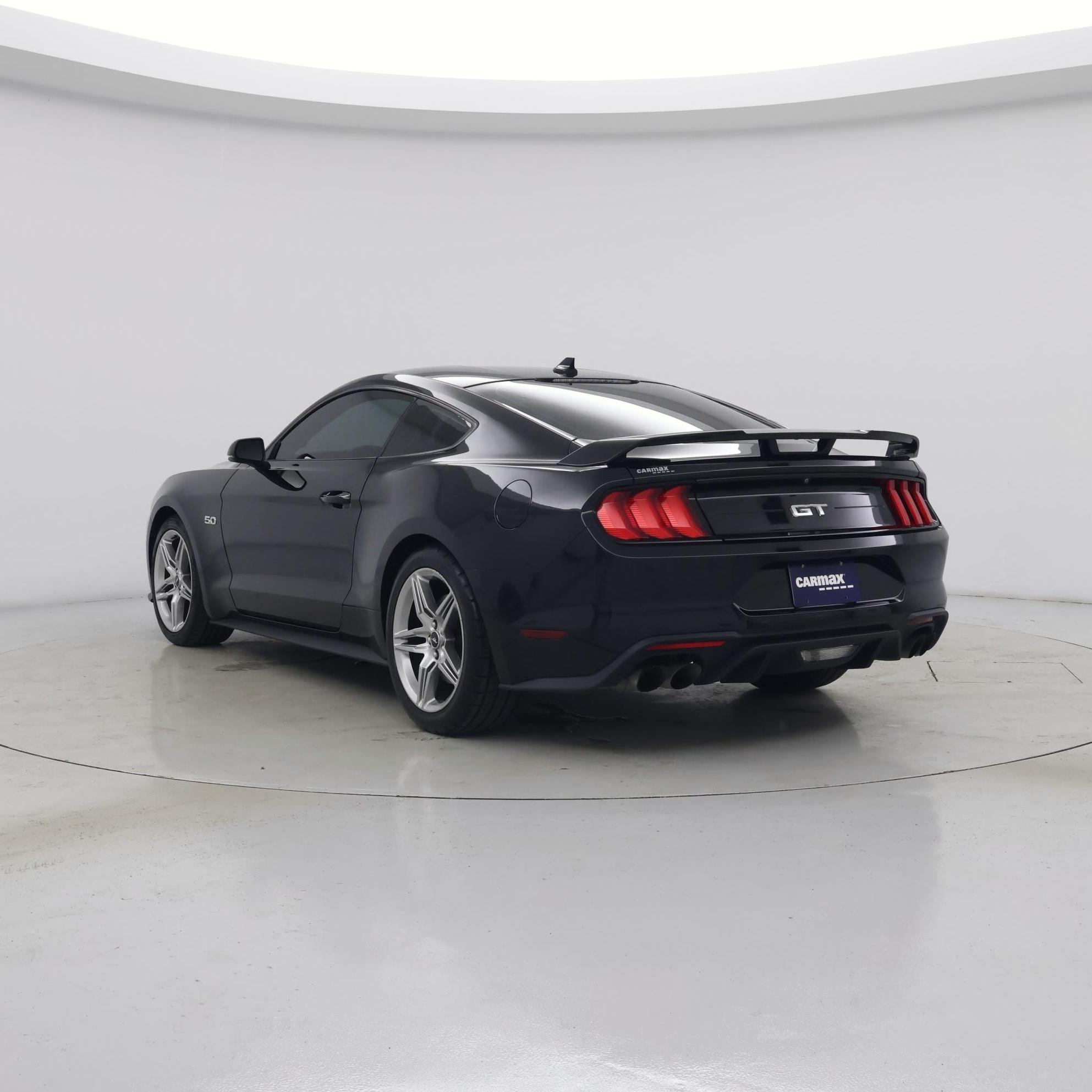 Thumbnail: 2022 Ford Mustang - 2