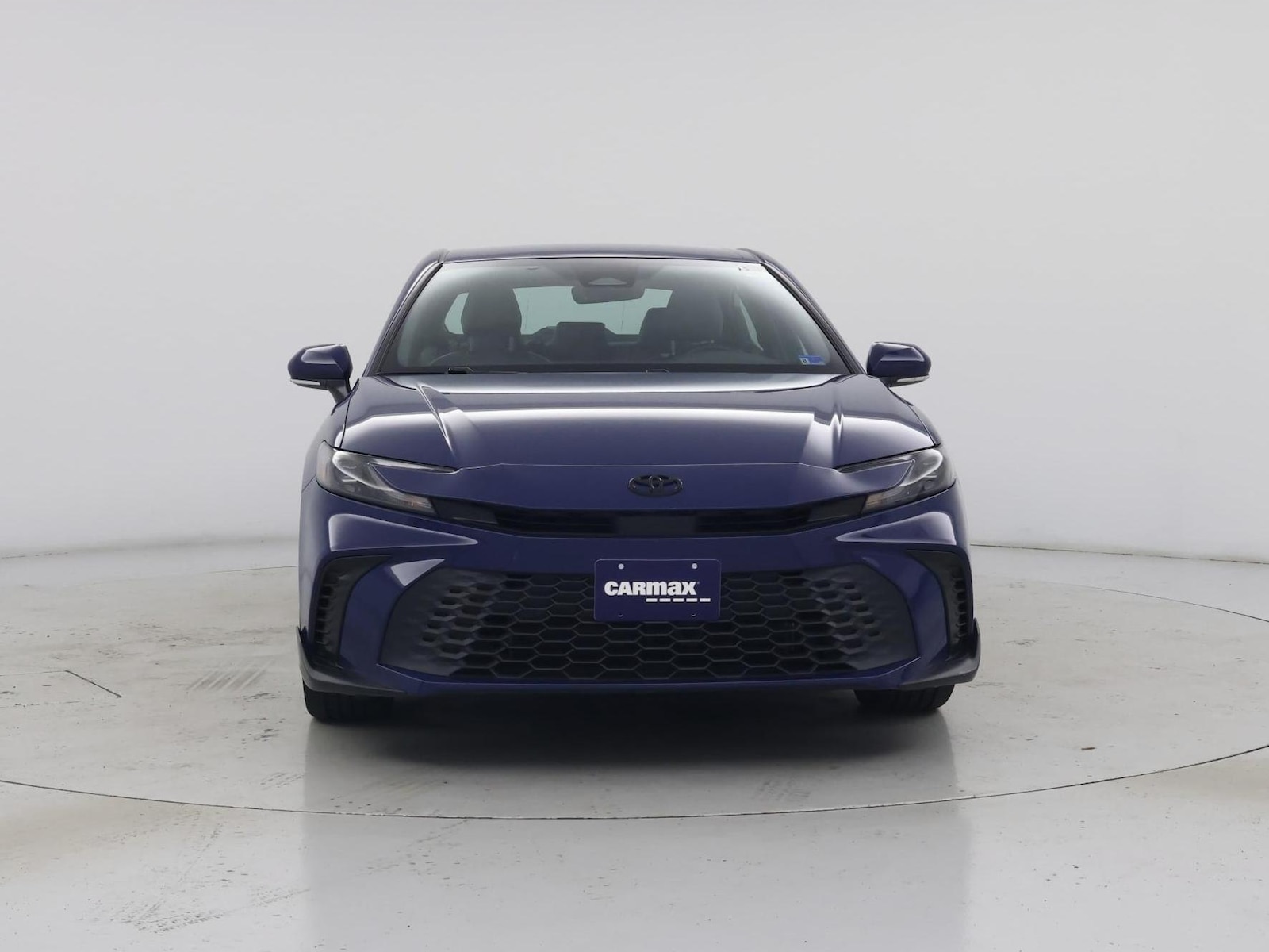 2025 Toyota Camry SE - Photo 6