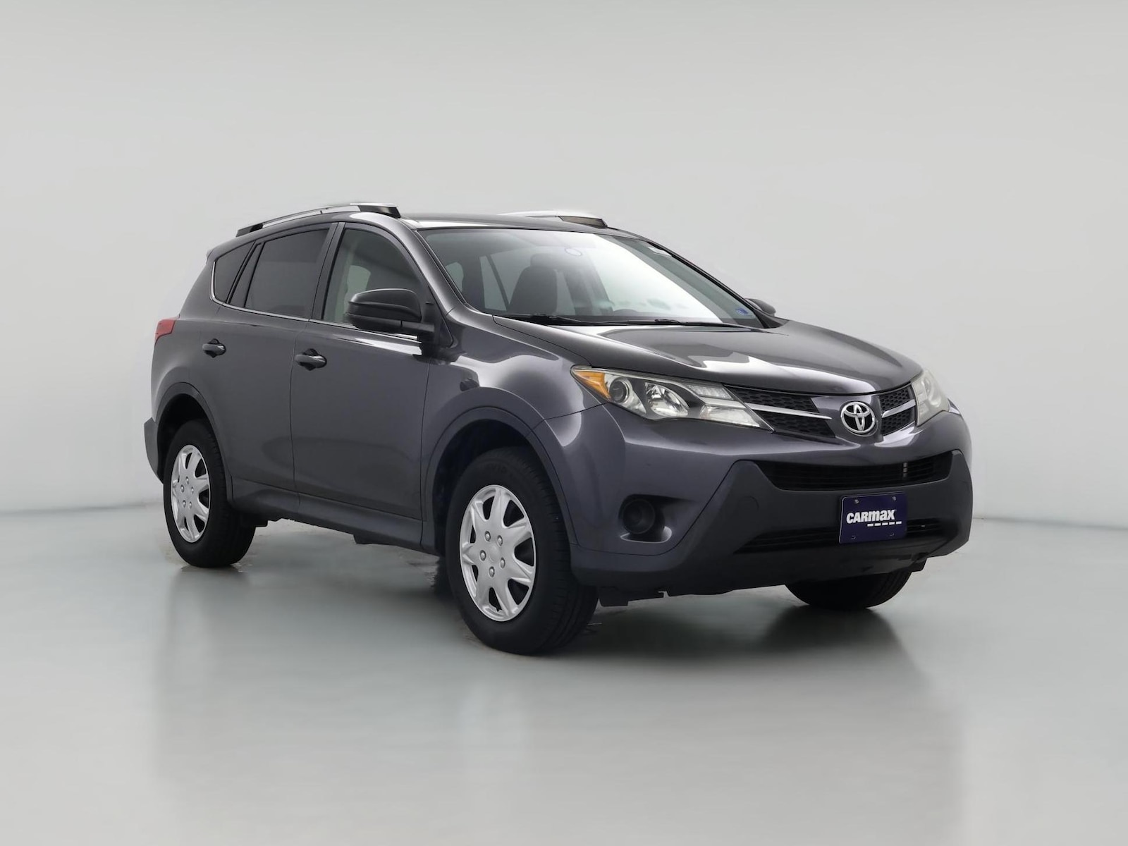 2015 Toyota RAV4 LE - Photo 1