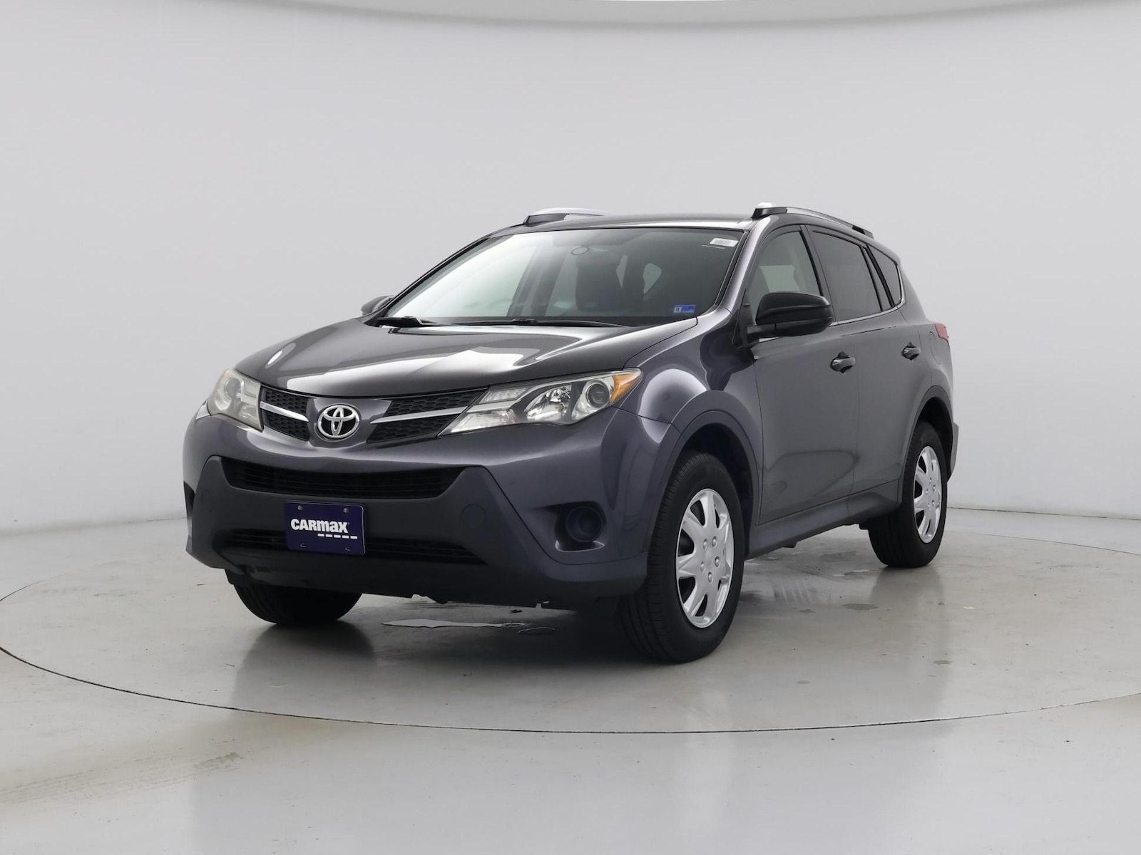 2015 Toyota RAV4 LE - Photo 5