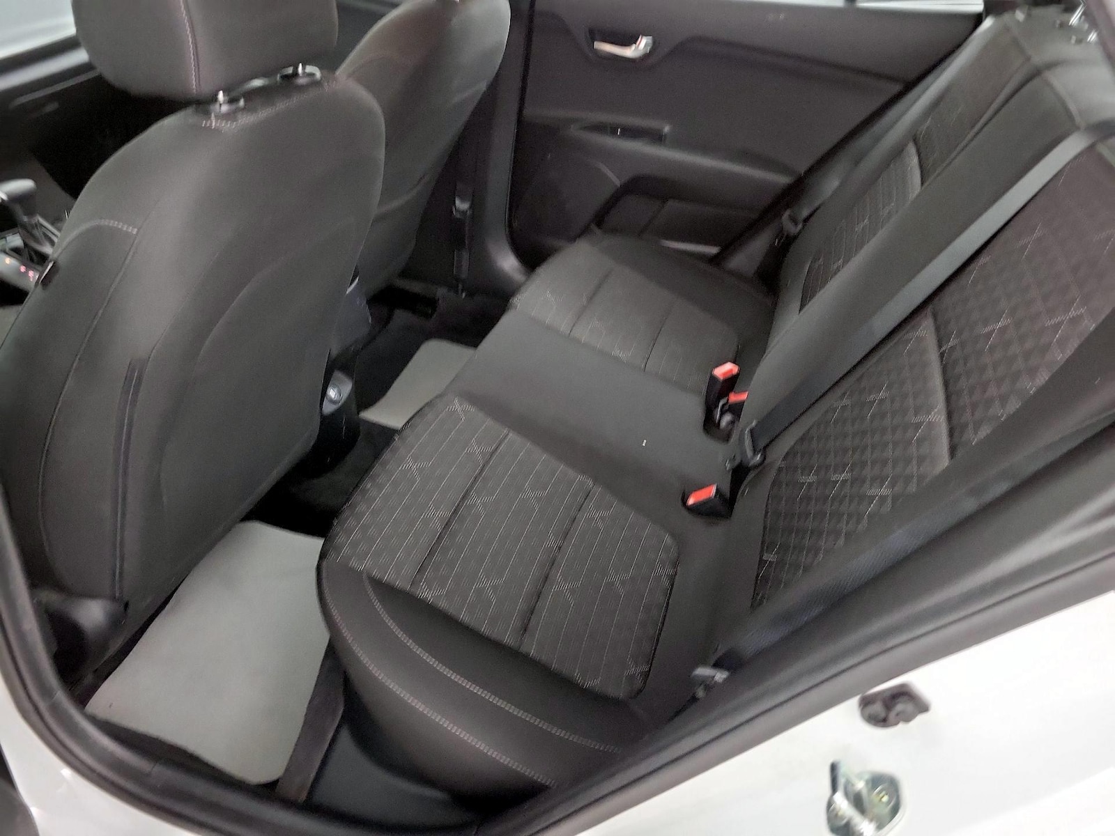 2022 Kia Rio S - Photo 20