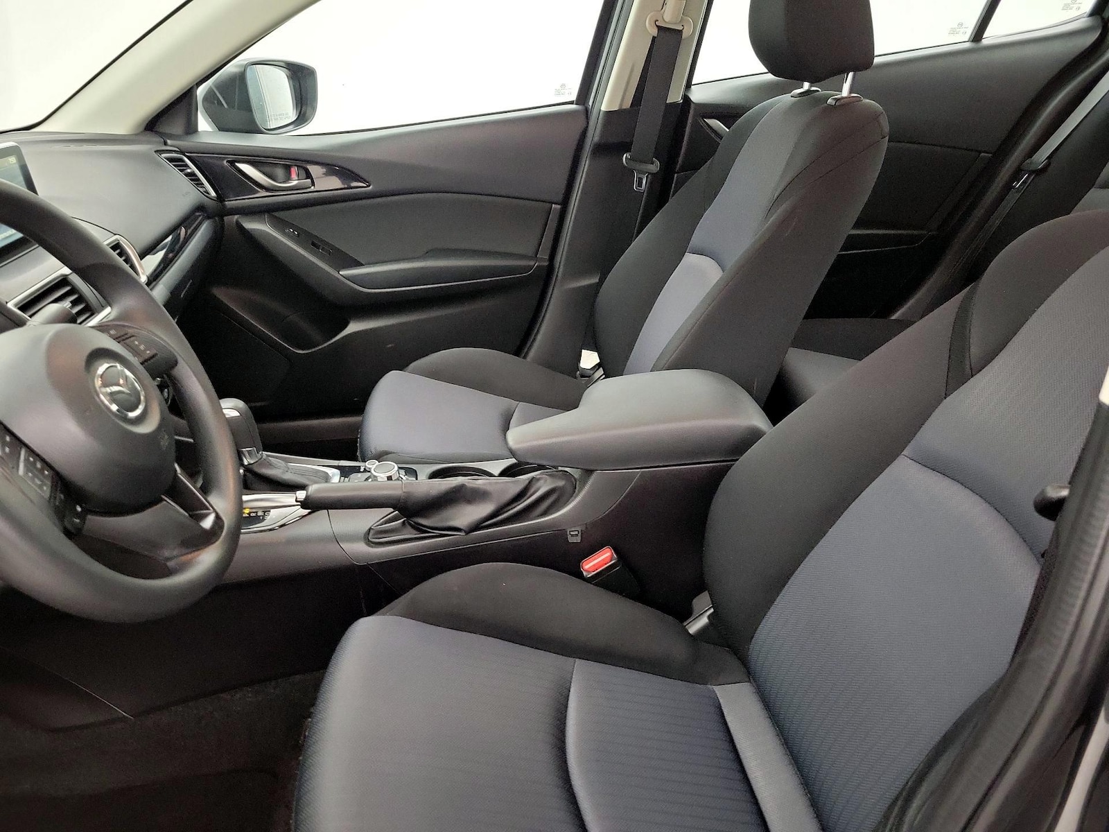 2016 Mazda MAZDA3 i Sport - Photo 12