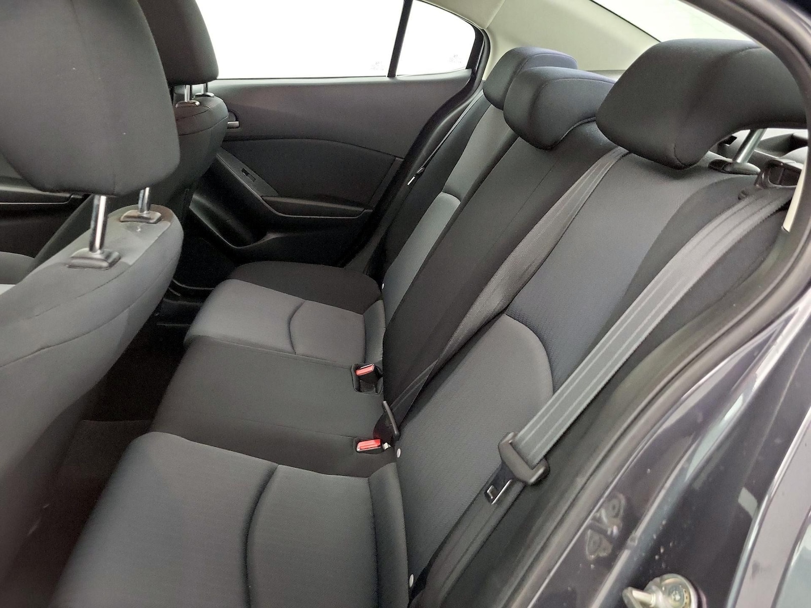 2016 Mazda MAZDA3 i Sport - Photo 20