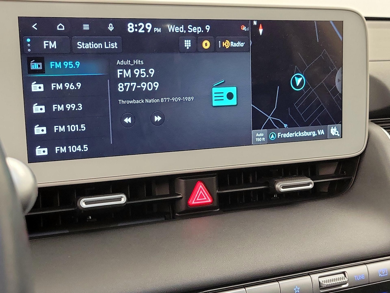 2022 Hyundai IONIQ 5 Limited - Photo 8