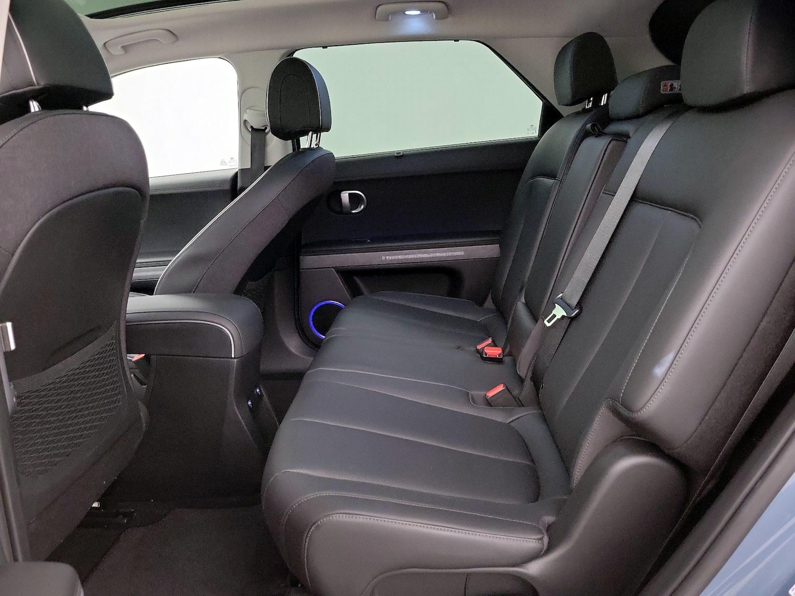 2022 Hyundai IONIQ 5 Limited - Photo 13