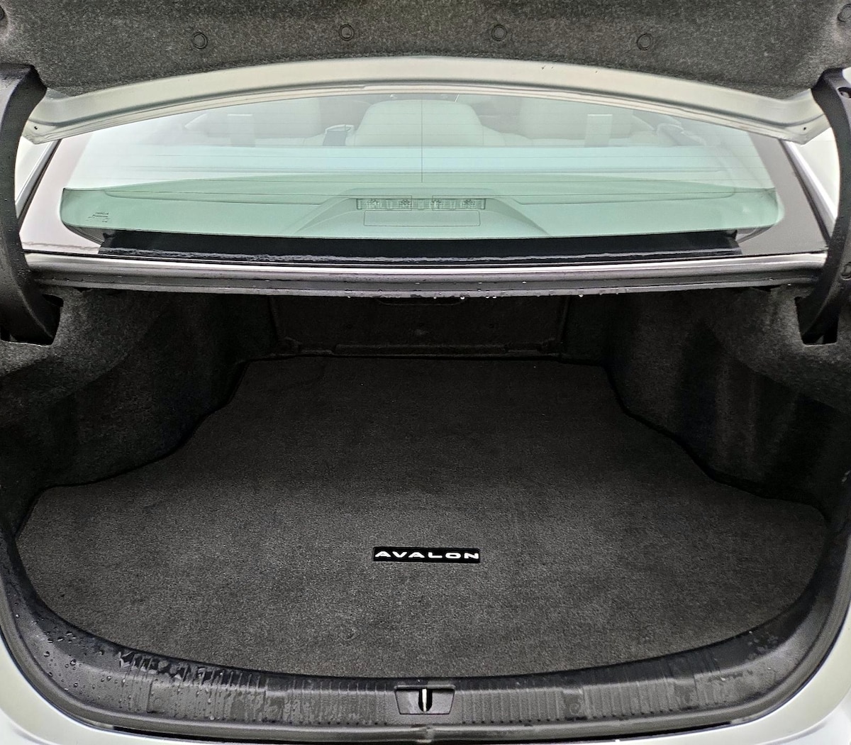 Trunk/Cargo (Seats Up)