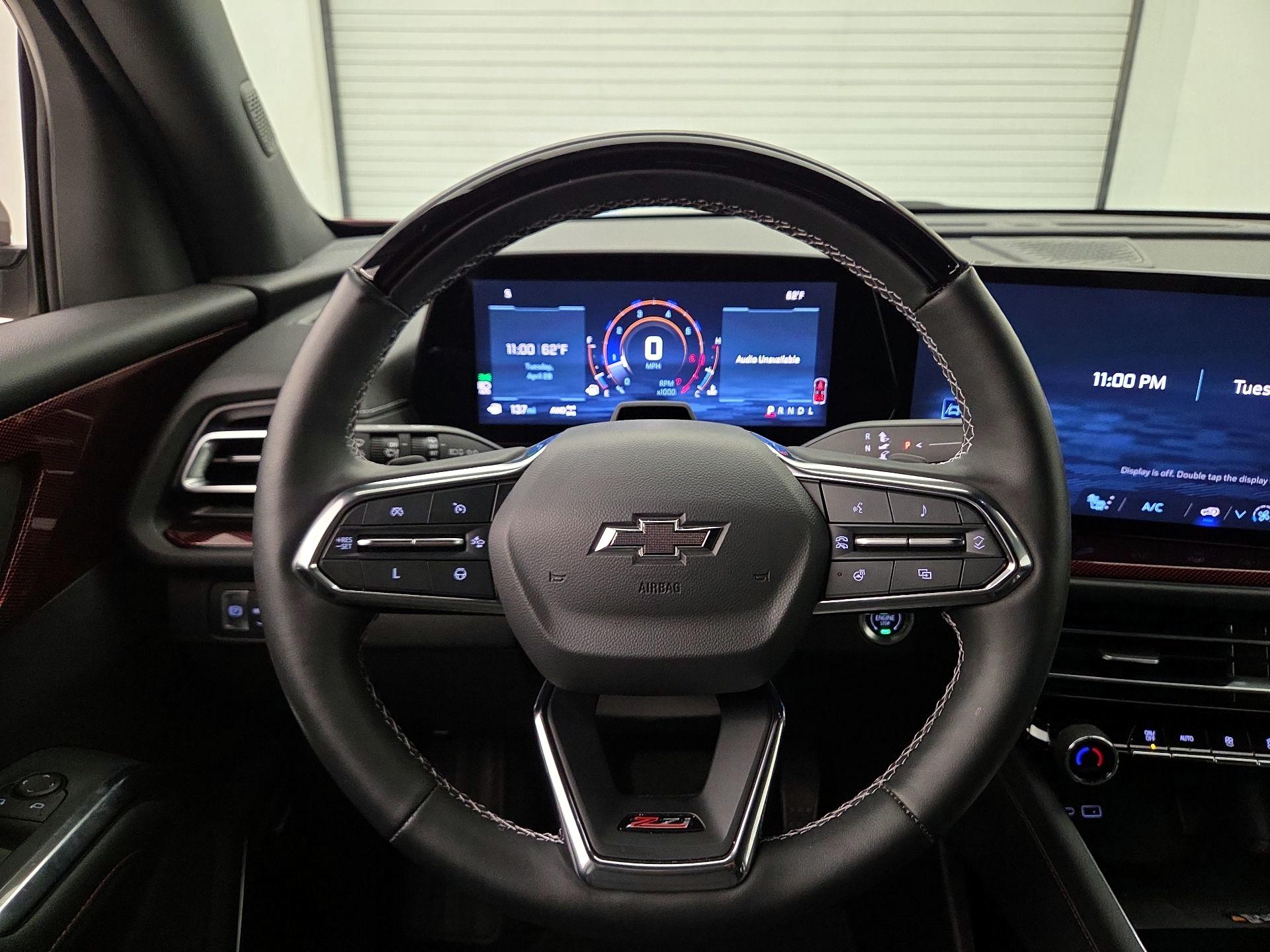 Thumbnail: 2024 Chevrolet Traverse - 10