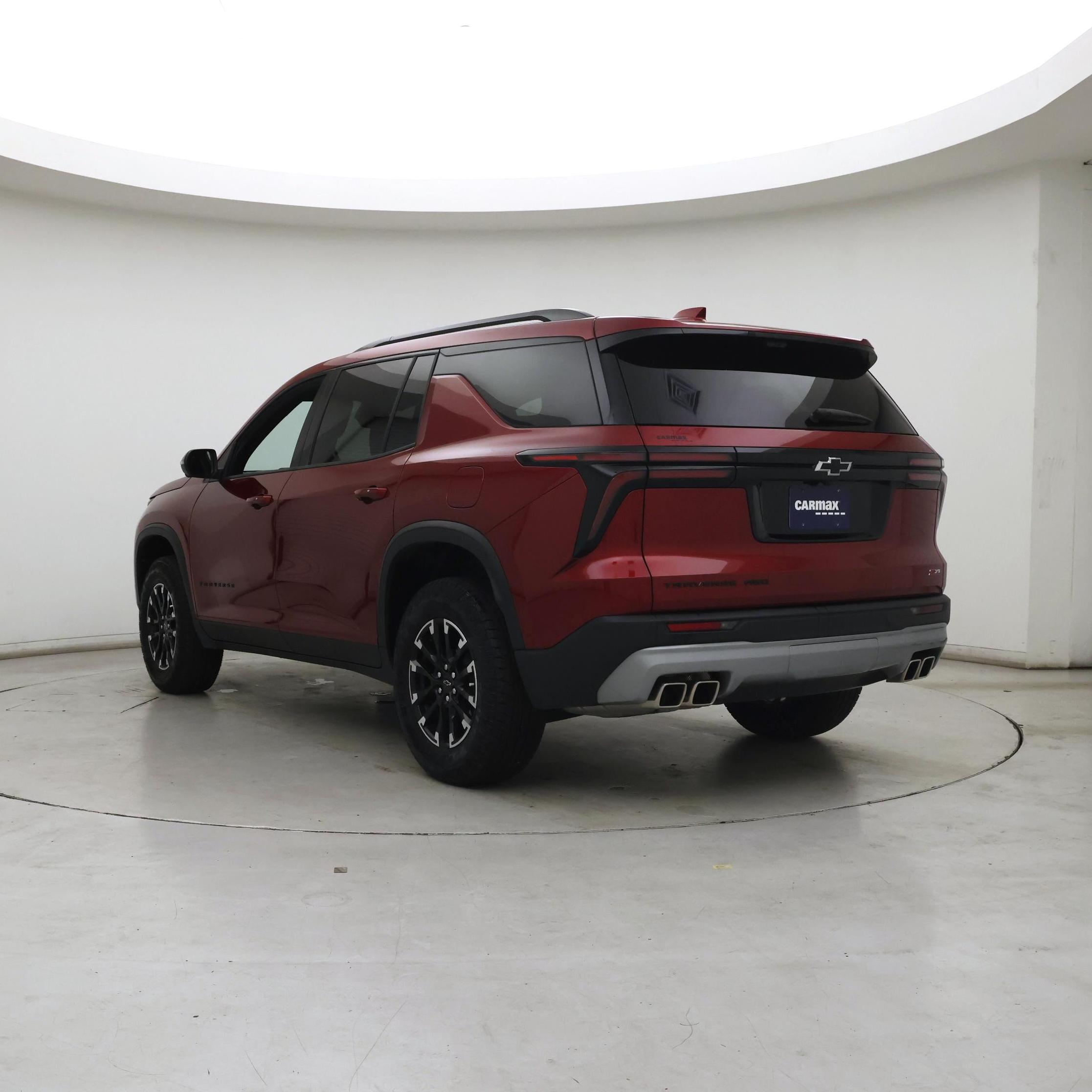 Thumbnail: 2024 Chevrolet Traverse - 2