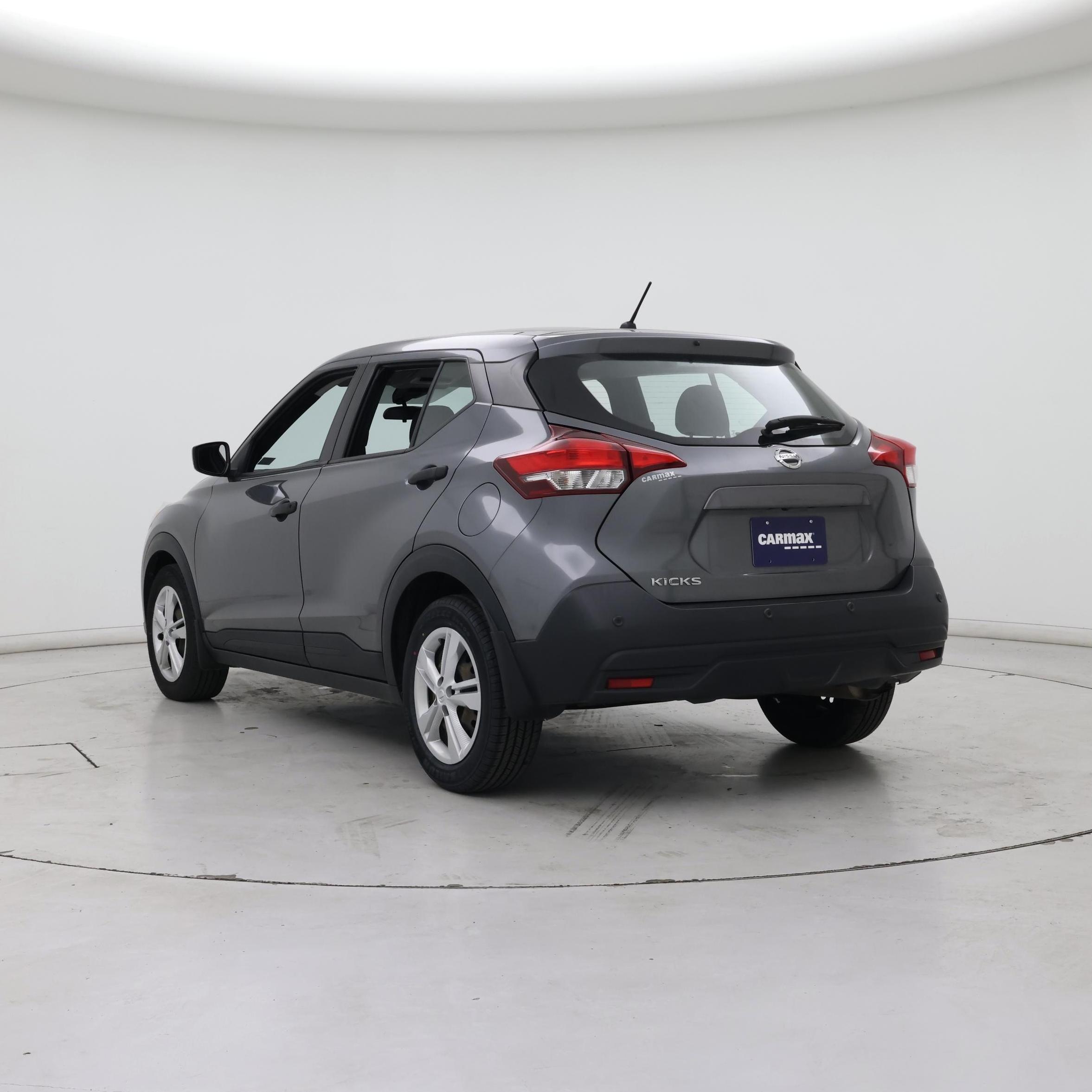 Thumbnail: 2020 Nissan Kicks - 2