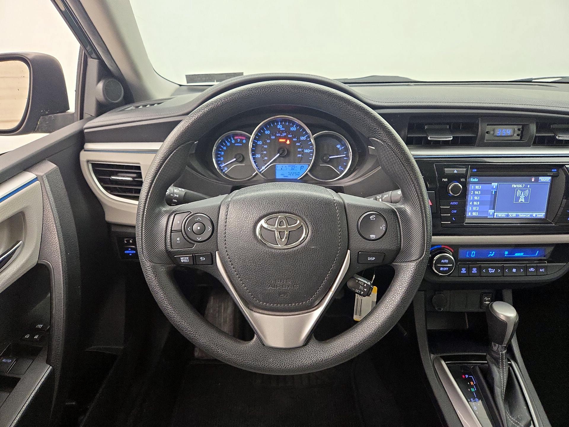 Thumbnail: 2014 Toyota Corolla - 10