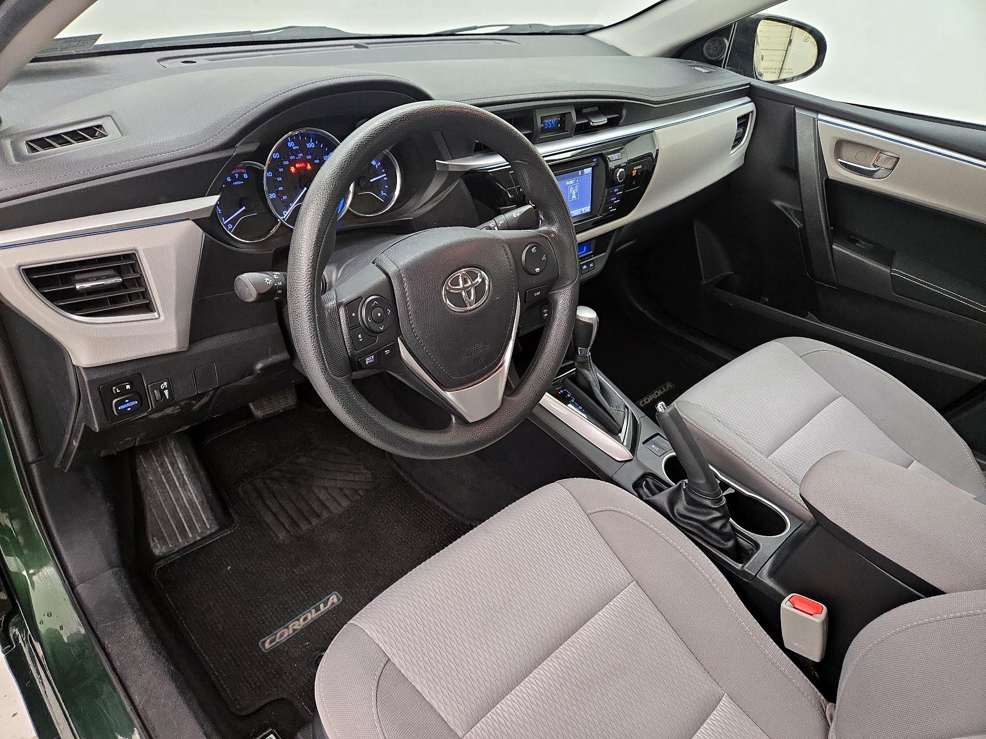 Thumbnail: 2014 Toyota Corolla - 11