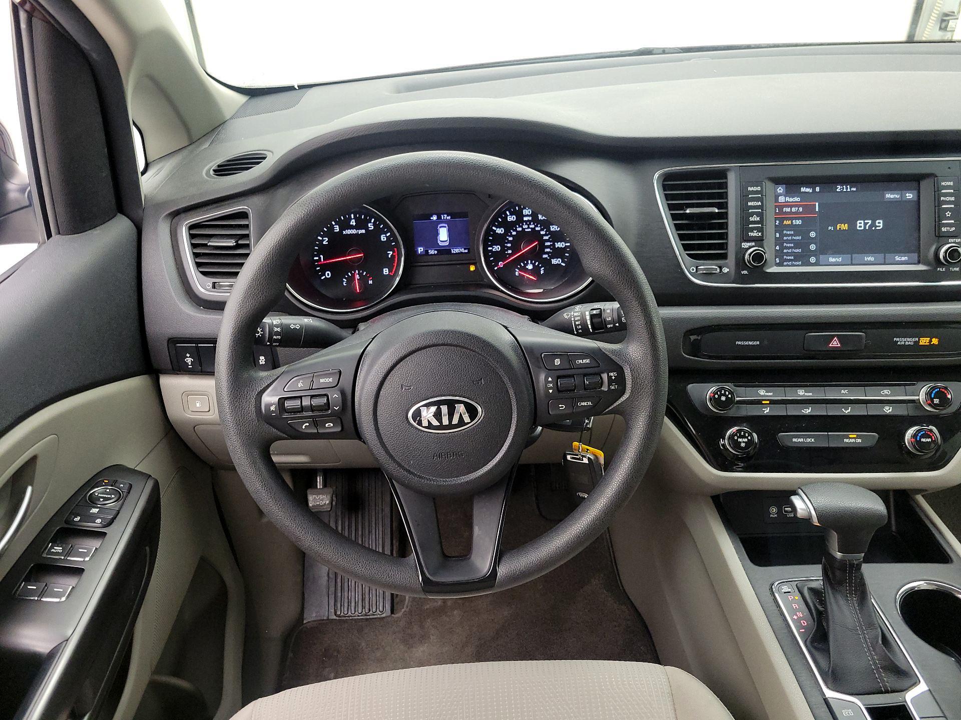 Thumbnail: 2020 Kia Sedona - 10