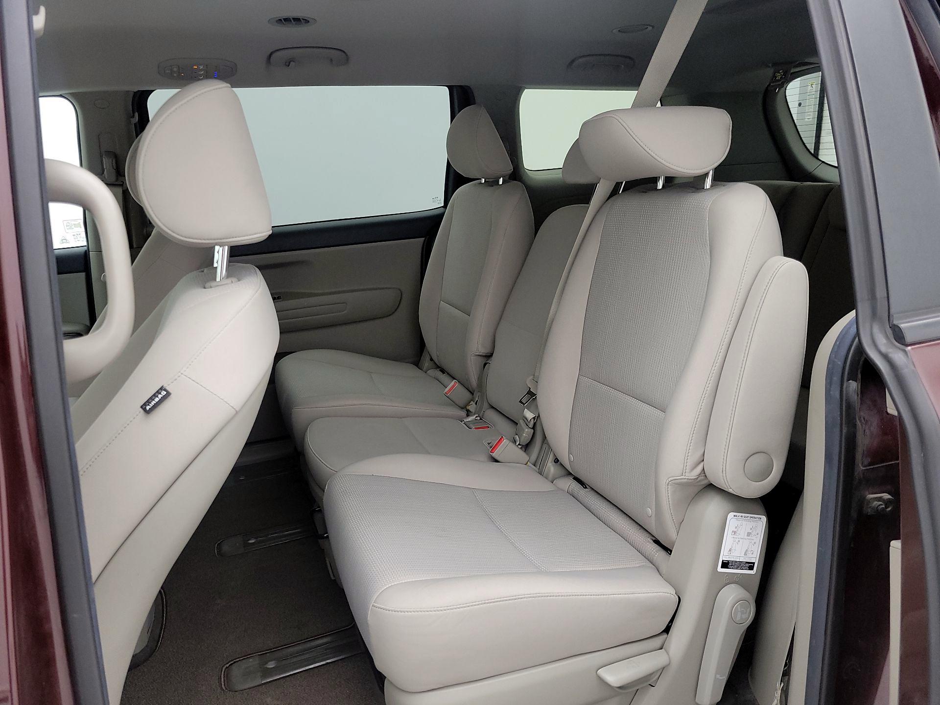 Thumbnail: 2020 Kia Sedona - 19