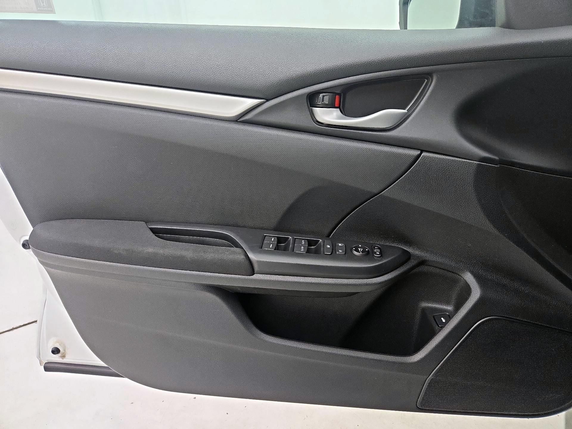 Thumbnail: 2019 Honda Civic - 12