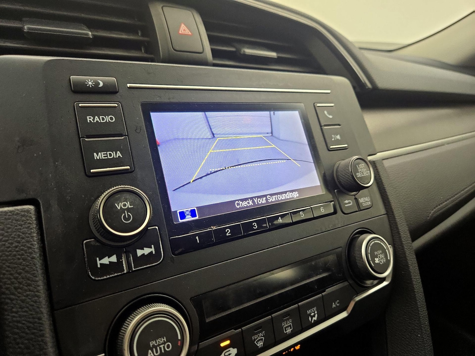 2019 Honda Civic LX - Photo 15