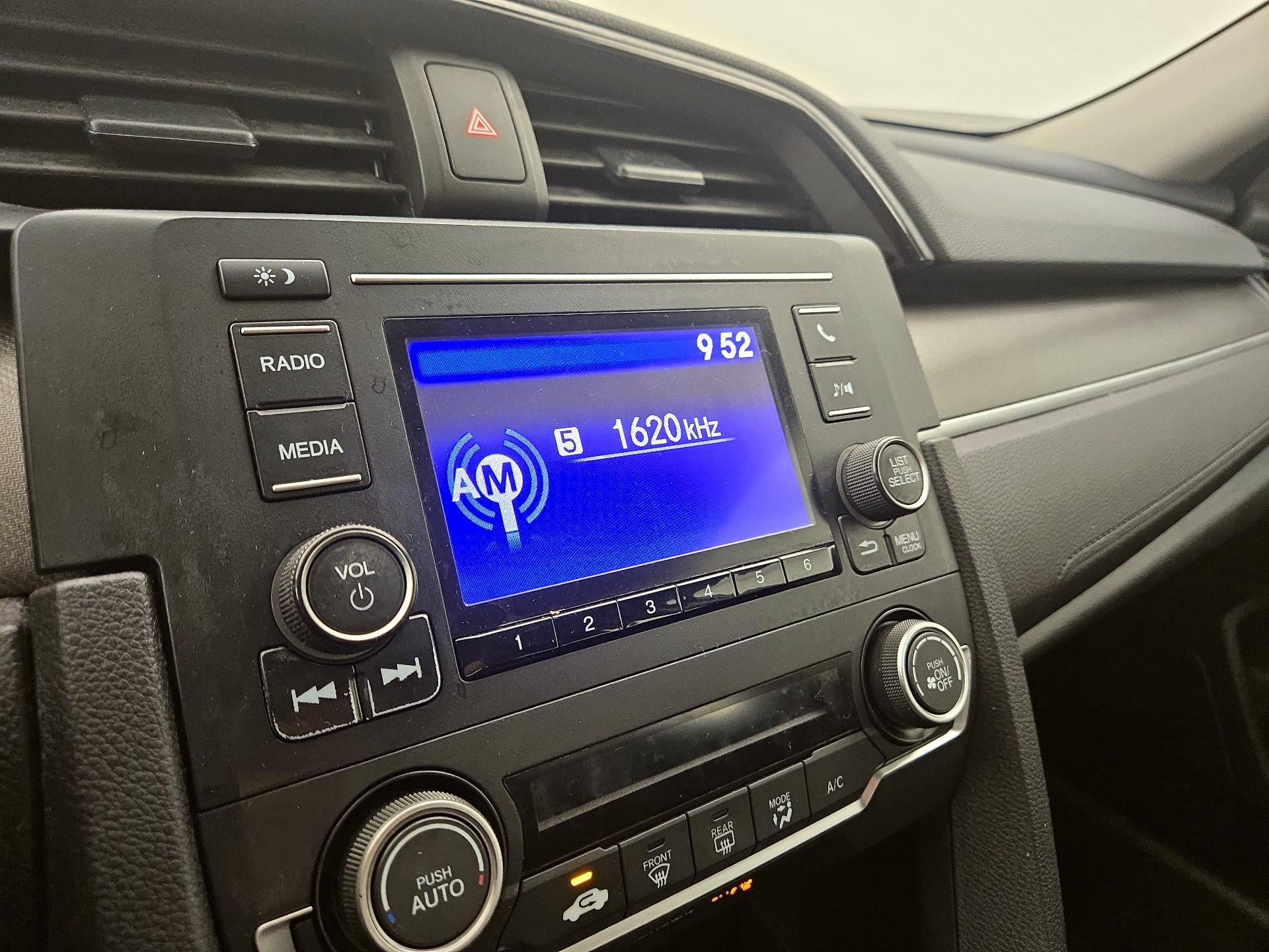 Thumbnail: 2019 Honda Civic - 15