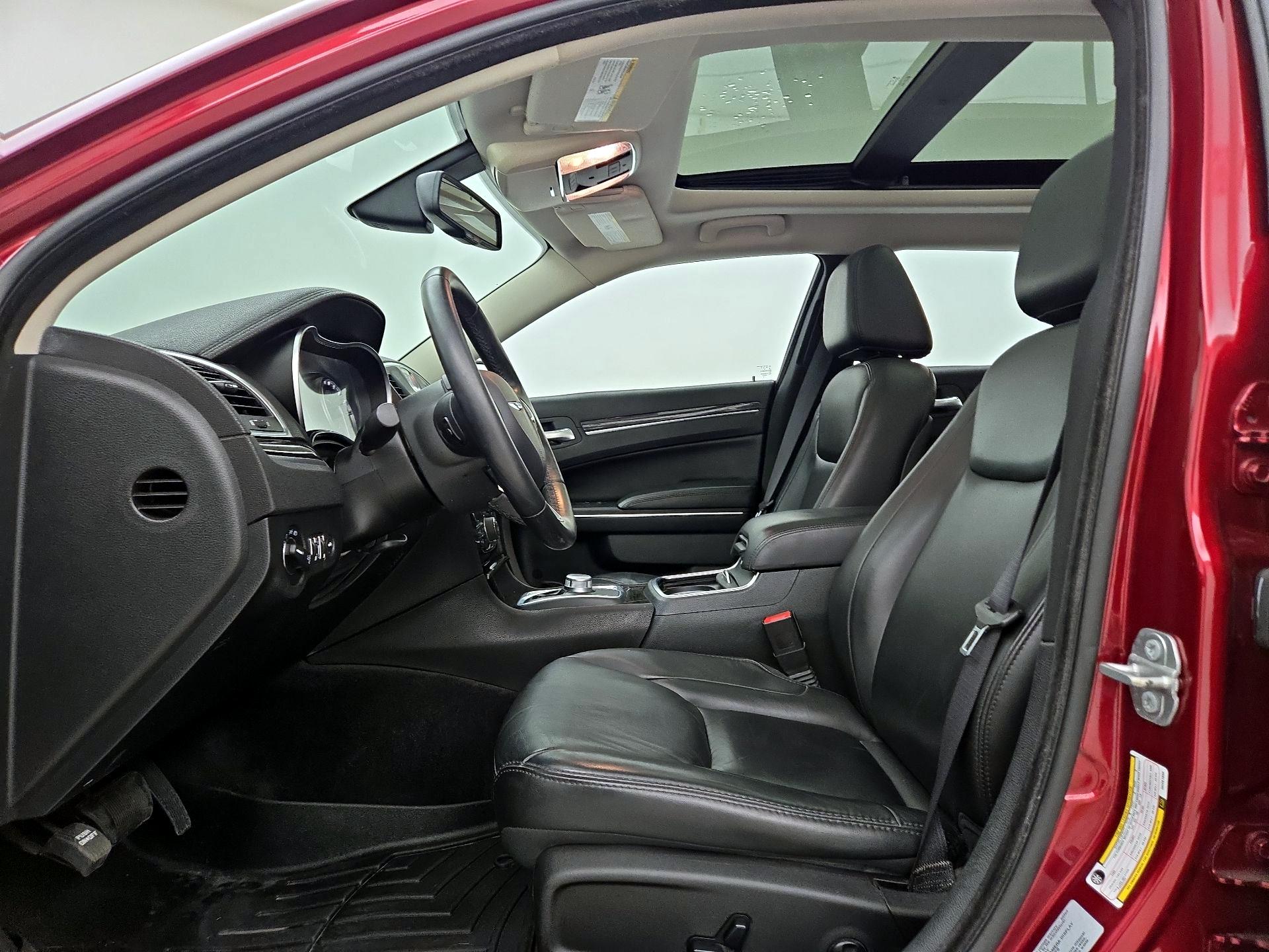 Thumbnail: 2016 Chrysler 300 - 11