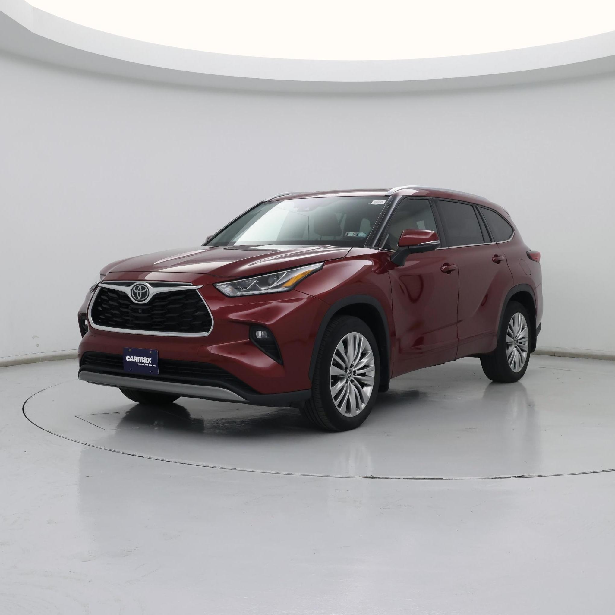 Thumbnail: 2023 Toyota Highlander - 4