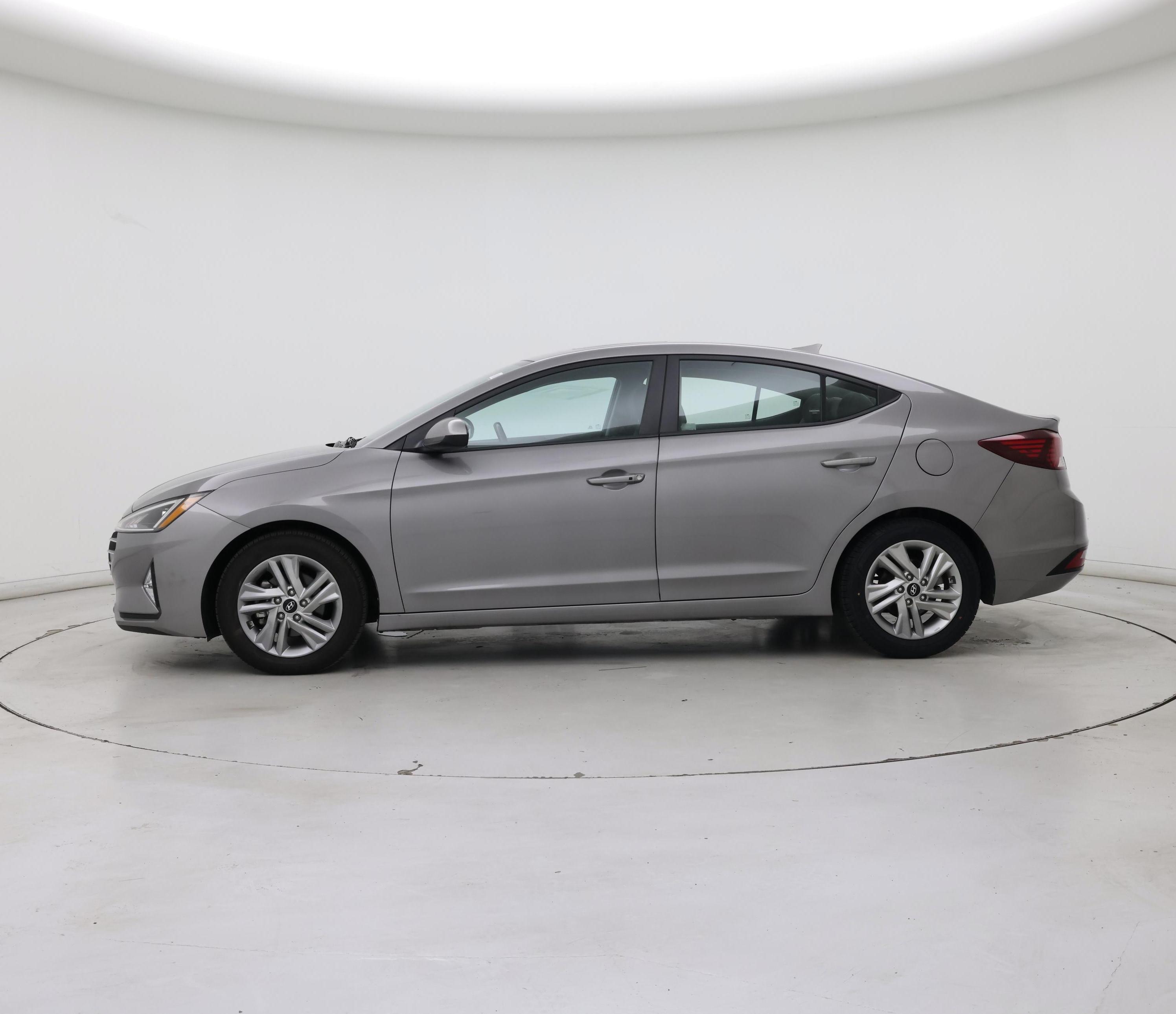 Thumbnail: 2020 Hyundai Elantra - 3