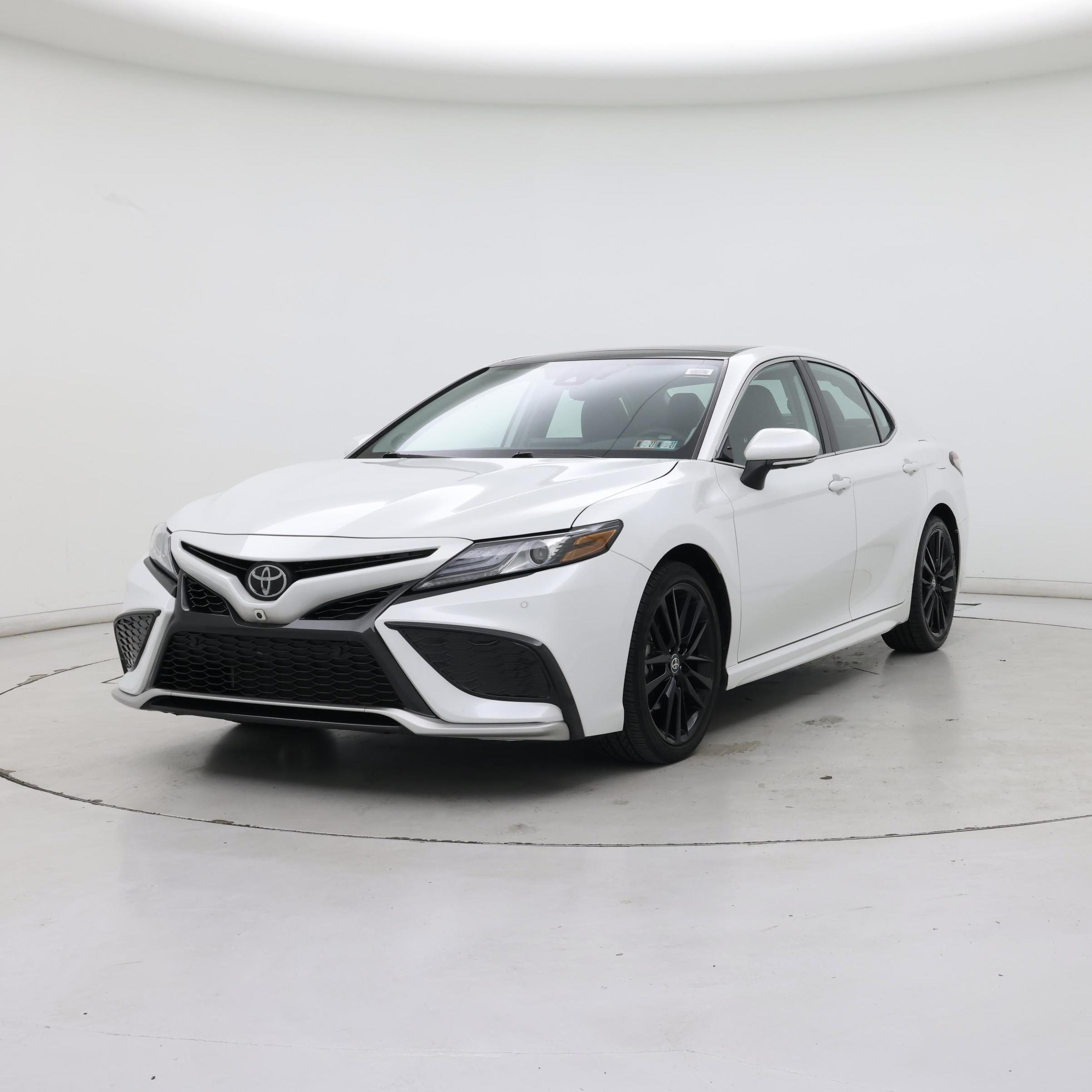 Thumbnail: 2023 Toyota Camry - 4