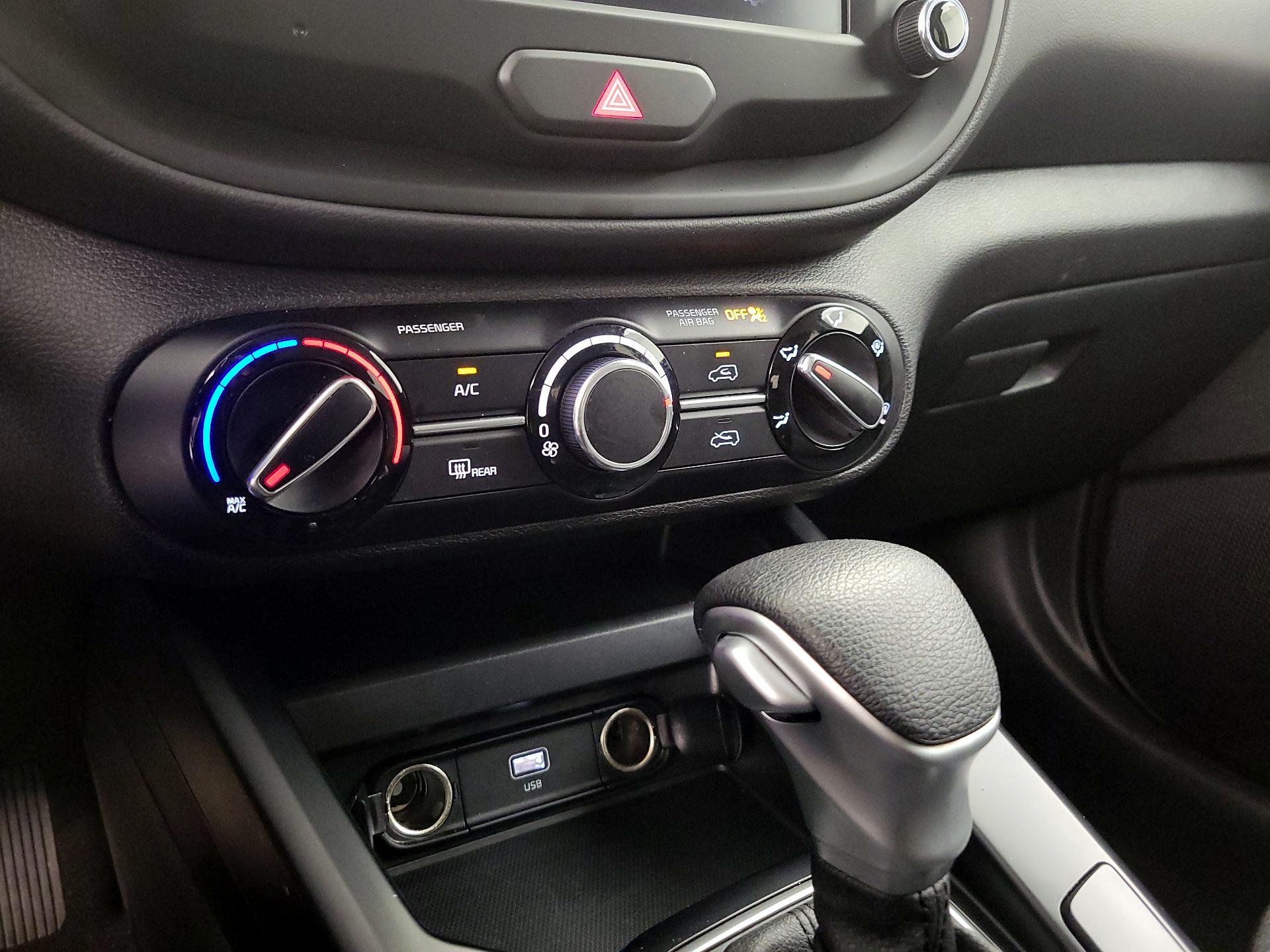 Thumbnail: 2025 Kia Soul - 16