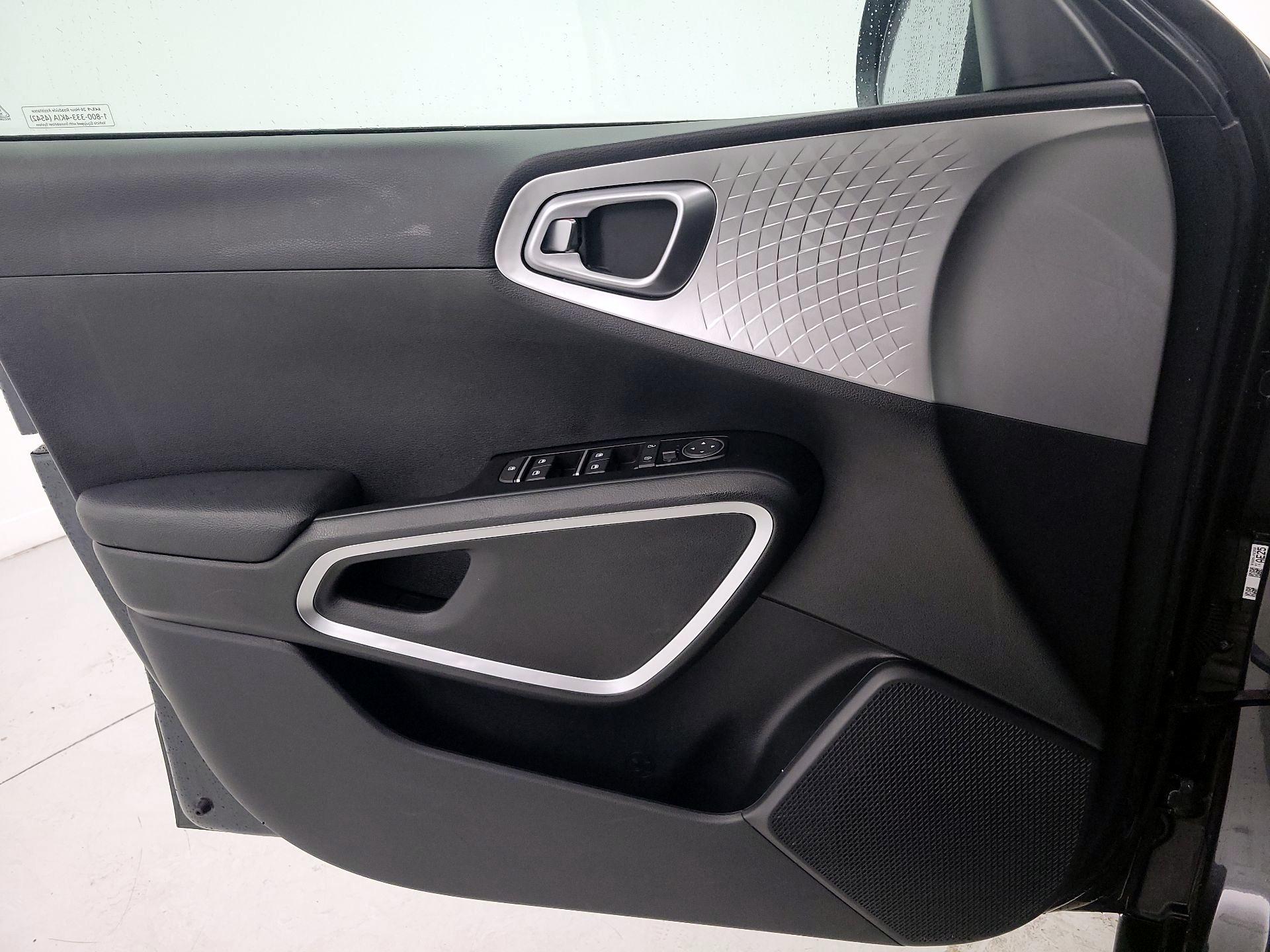 Thumbnail: 2025 Kia Soul - 12