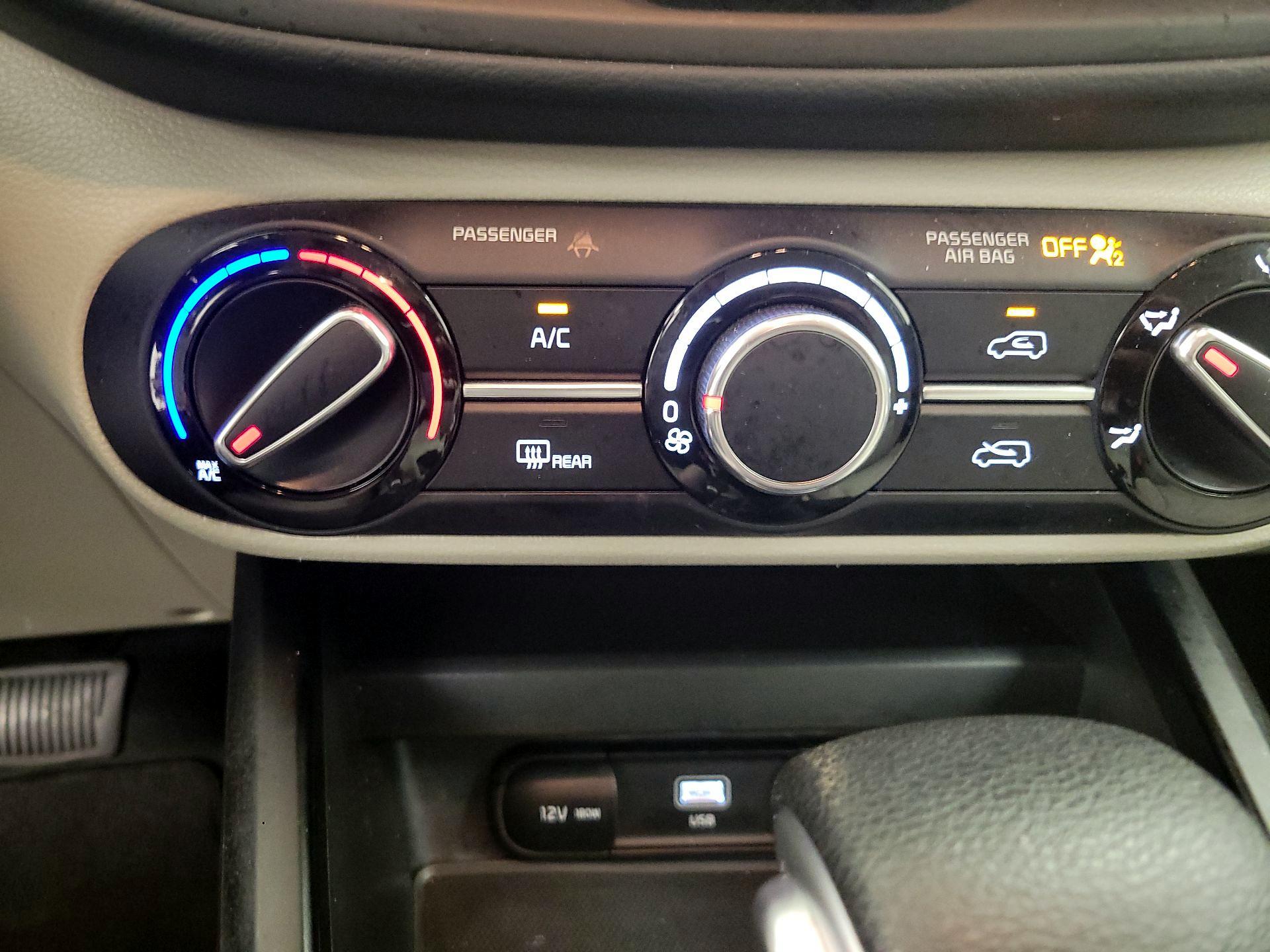 Thumbnail: 2025 Kia Soul - 16