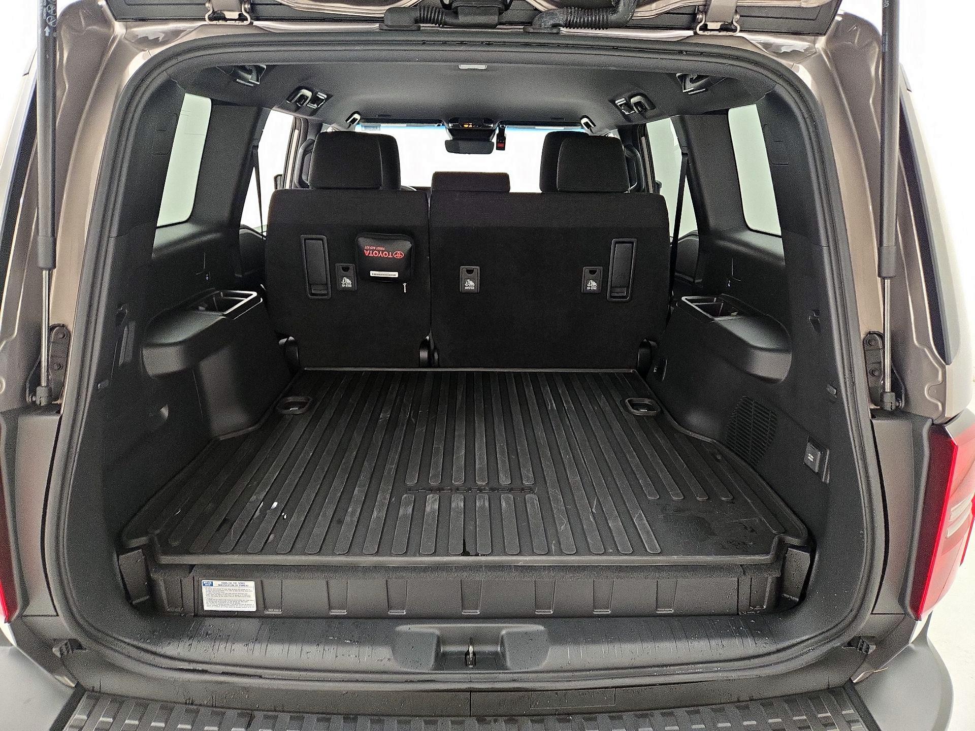 Thumbnail: 2025 Toyota Land Cruiser - 20