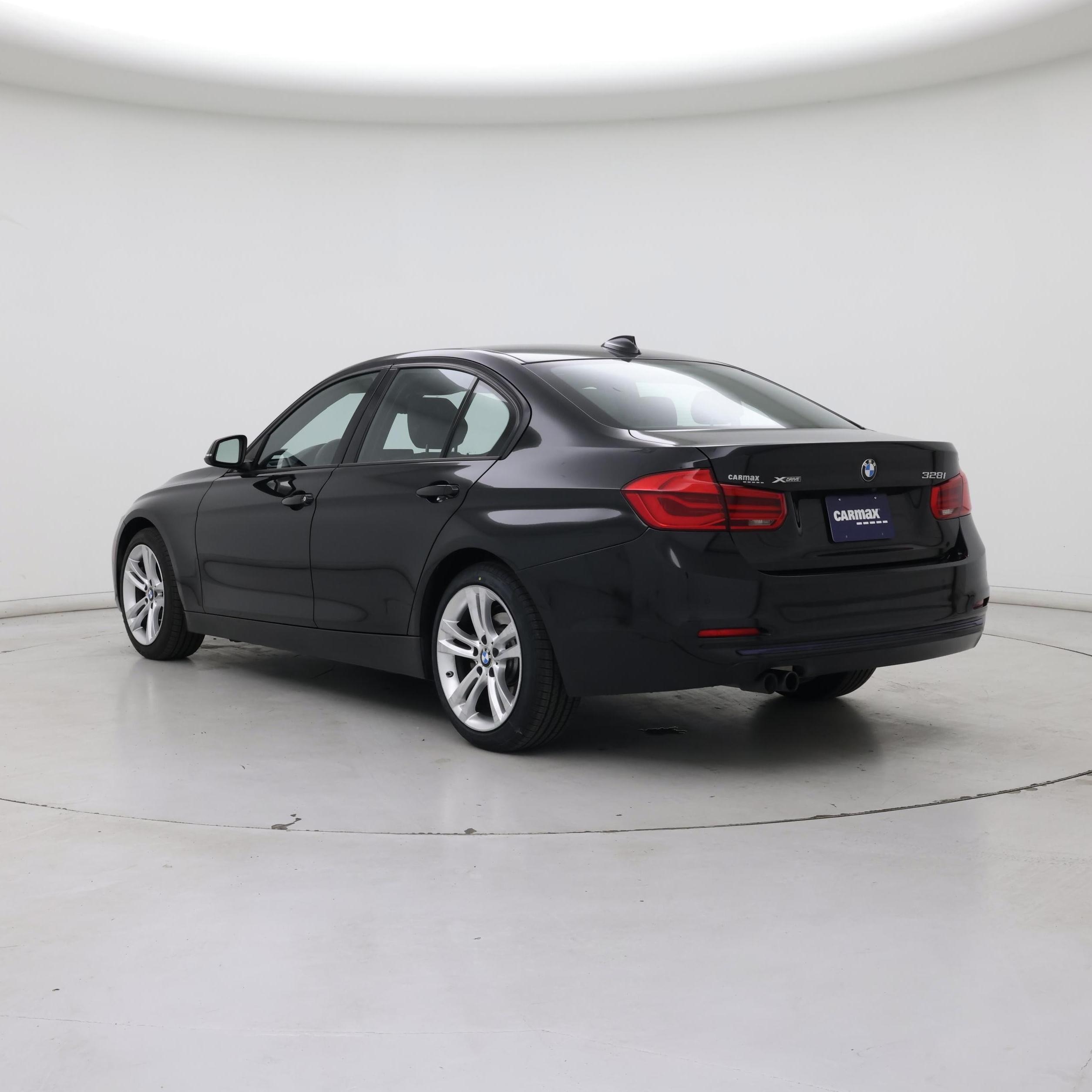 Thumbnail: 2016 BMW 3 Series - 2