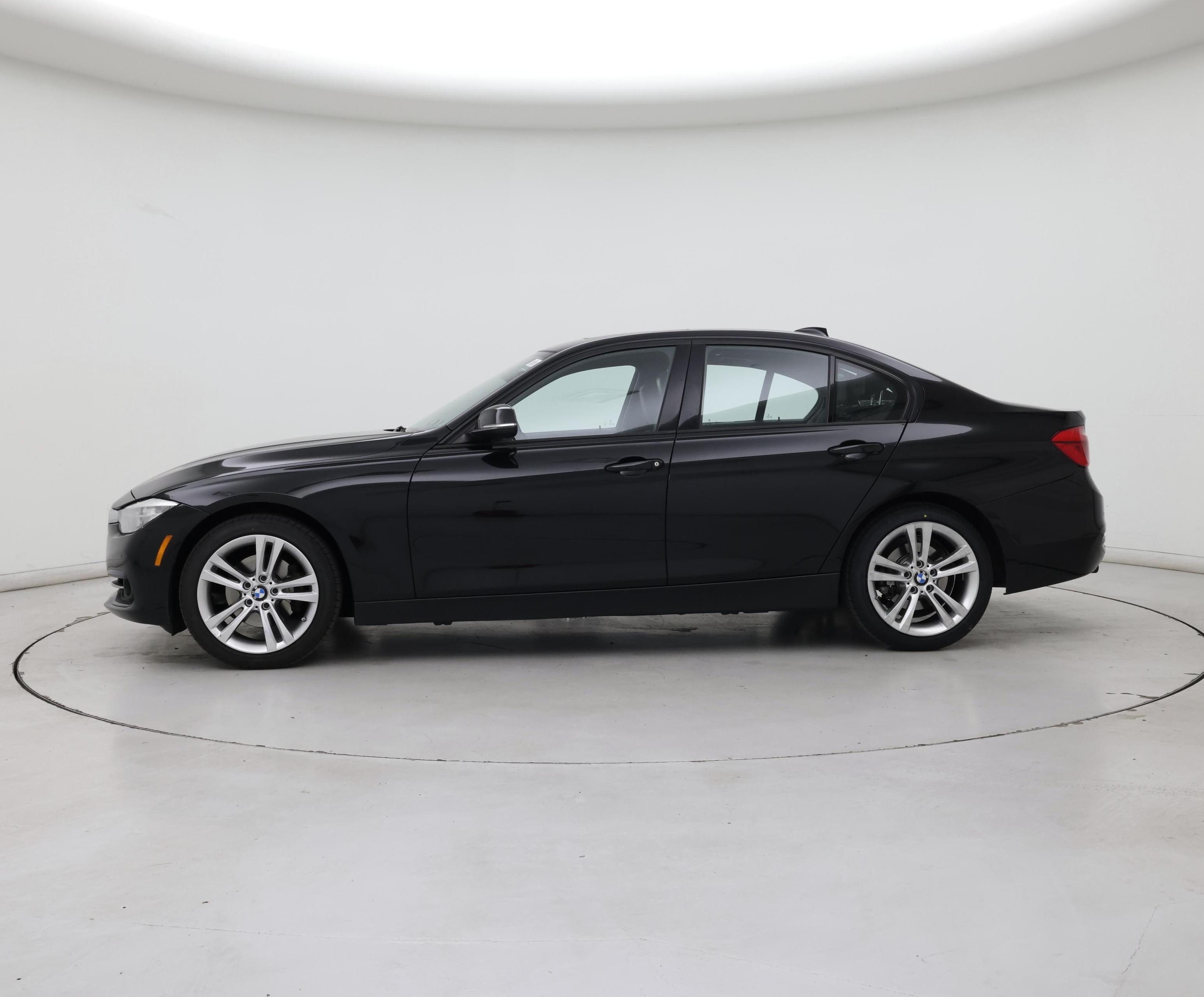 Thumbnail: 2016 BMW 3 Series - 3