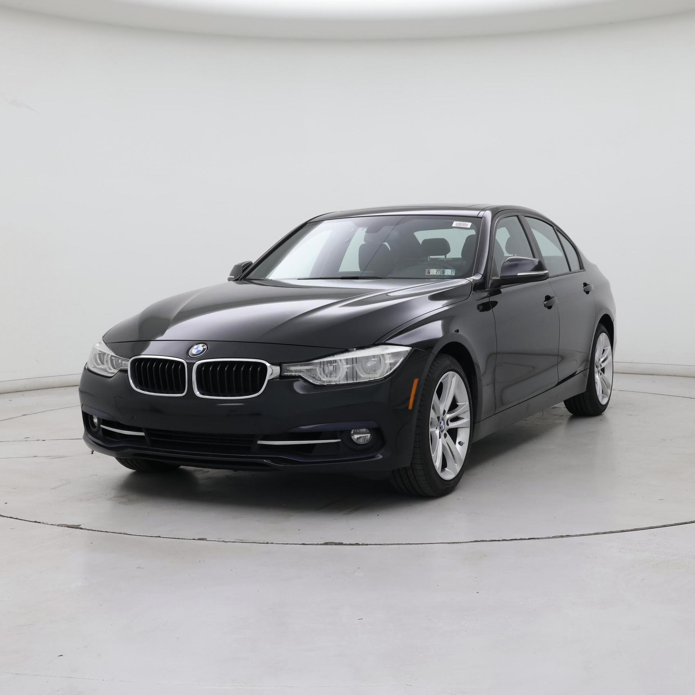 Thumbnail: 2016 BMW 3 Series - 4