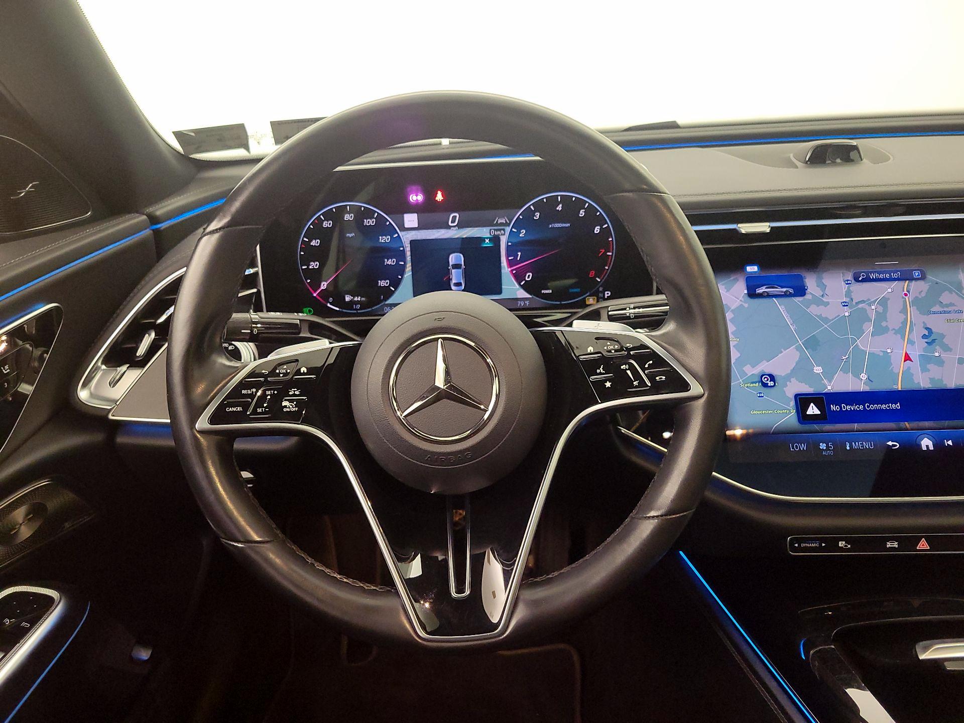 Thumbnail: 2024 Mercedes-Benz E-Class - 10