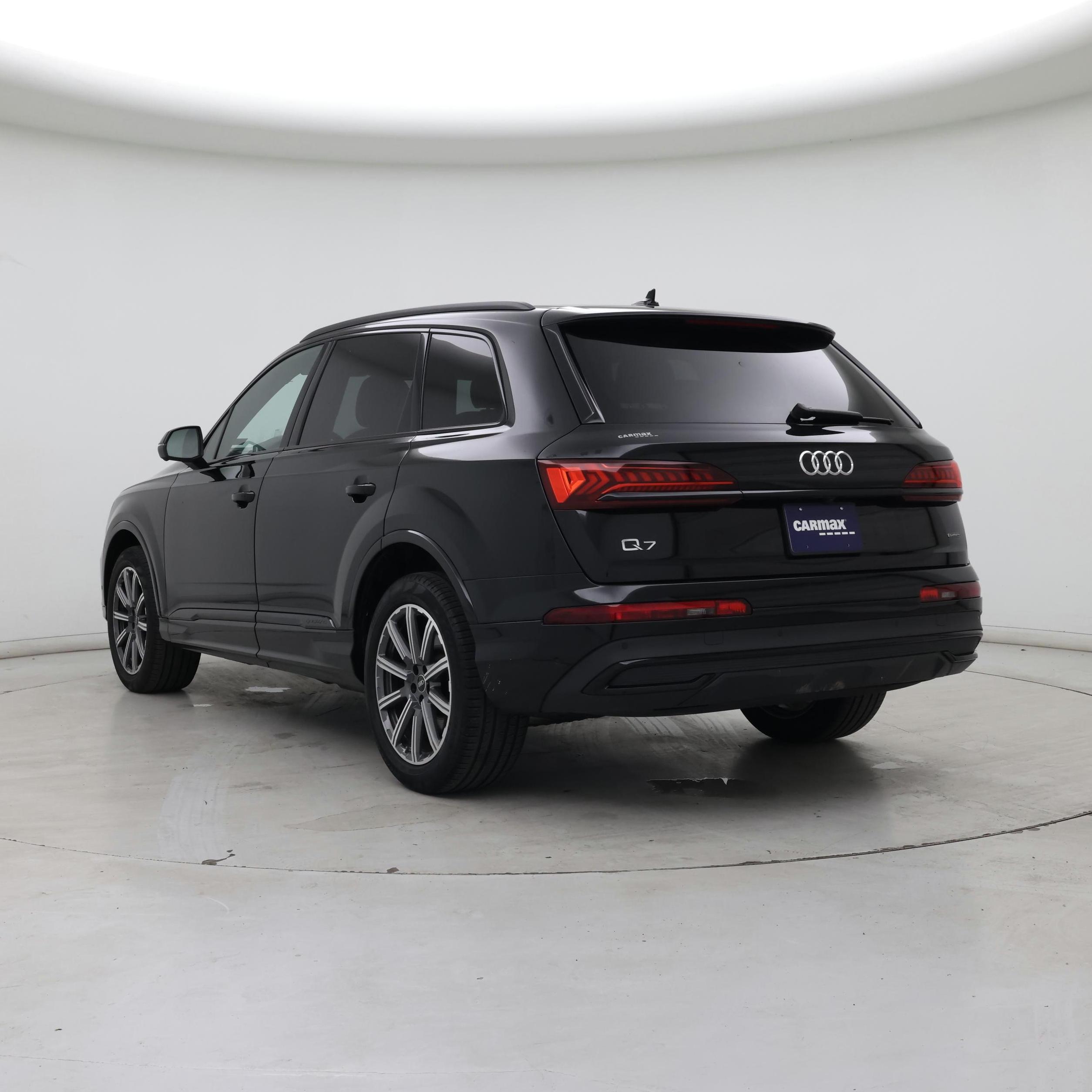 Thumbnail: 2023 Audi Q7 - 2