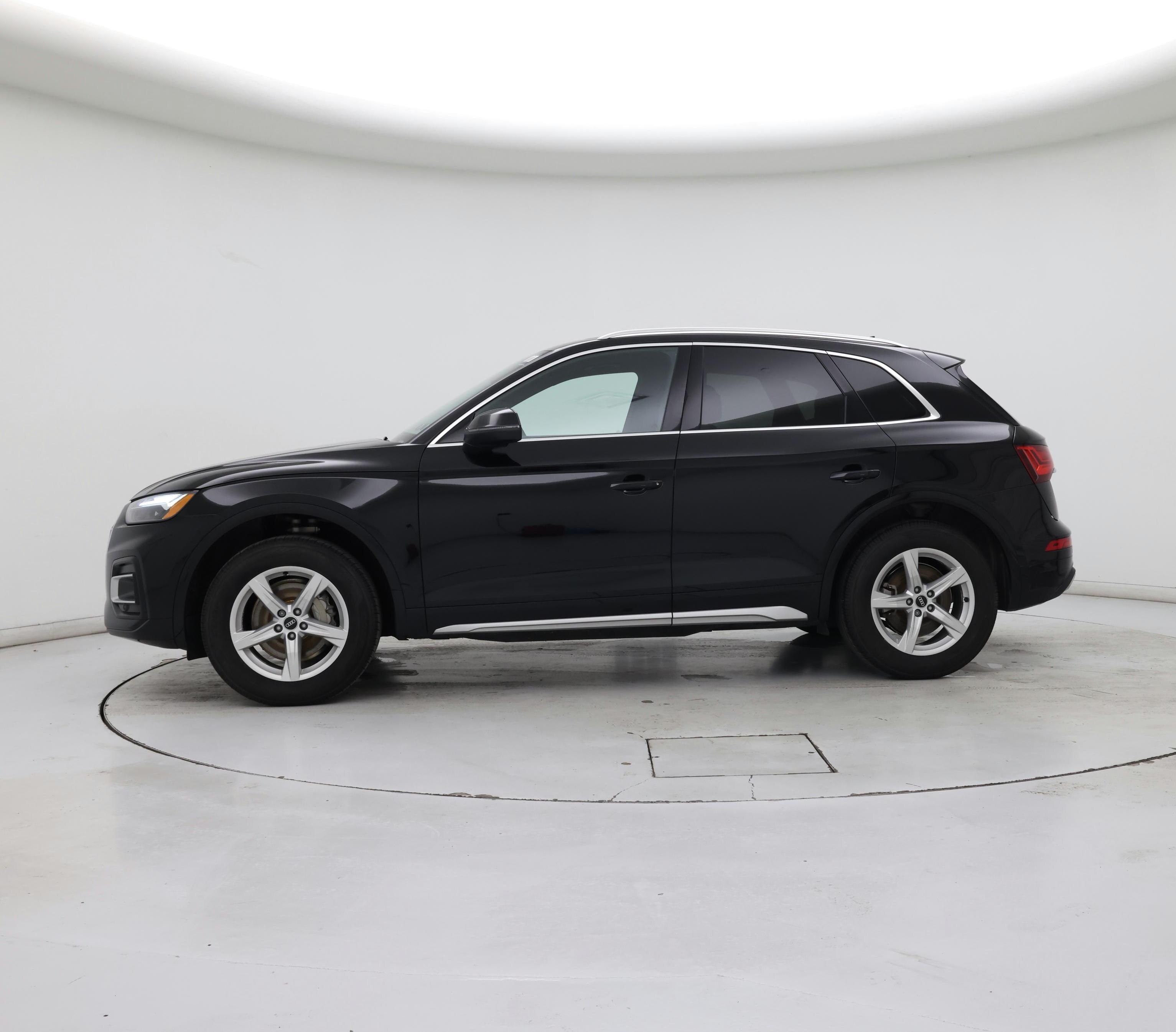 Thumbnail: 2022 Audi Q5 - 3