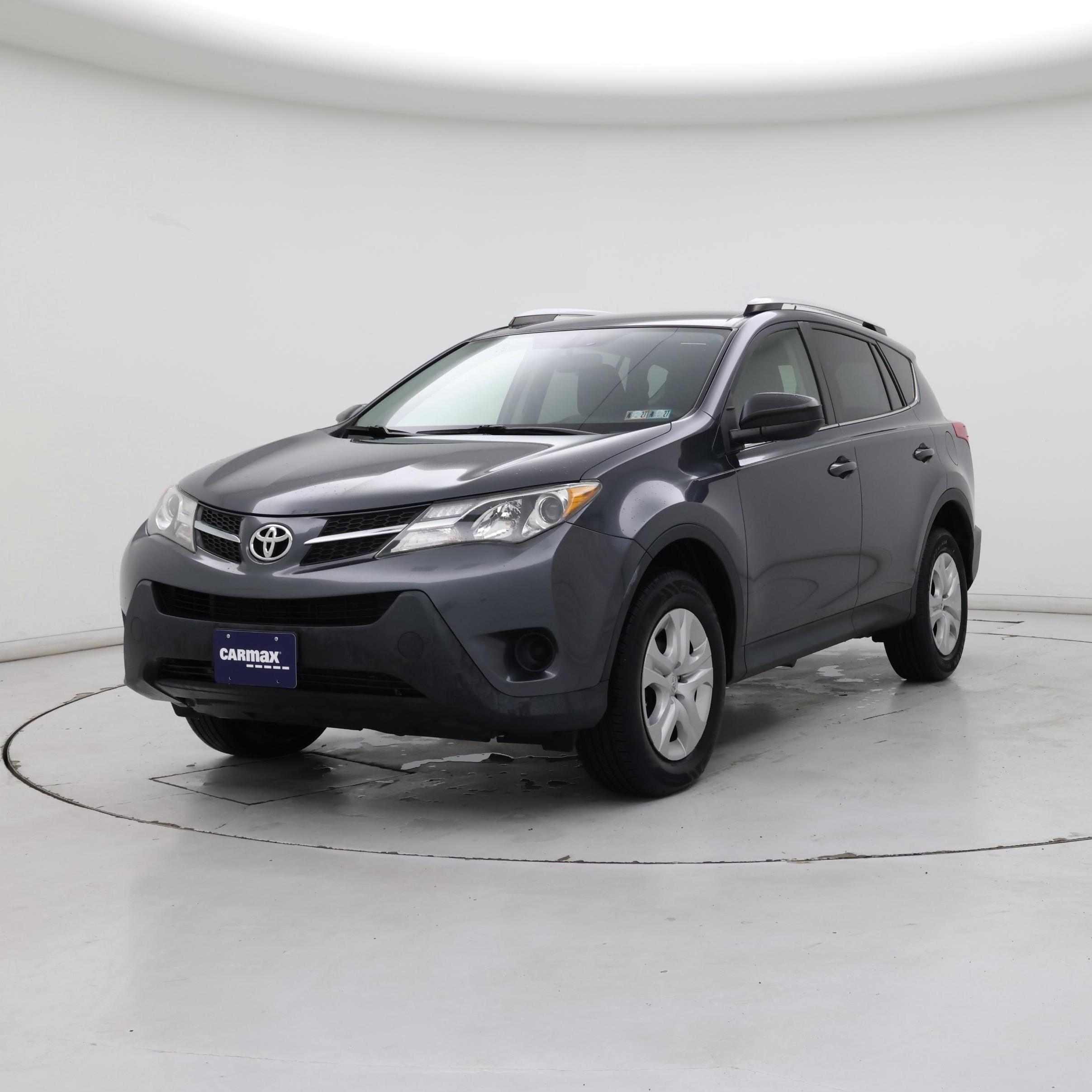 Thumbnail: 2015 Toyota RAV4 - 4