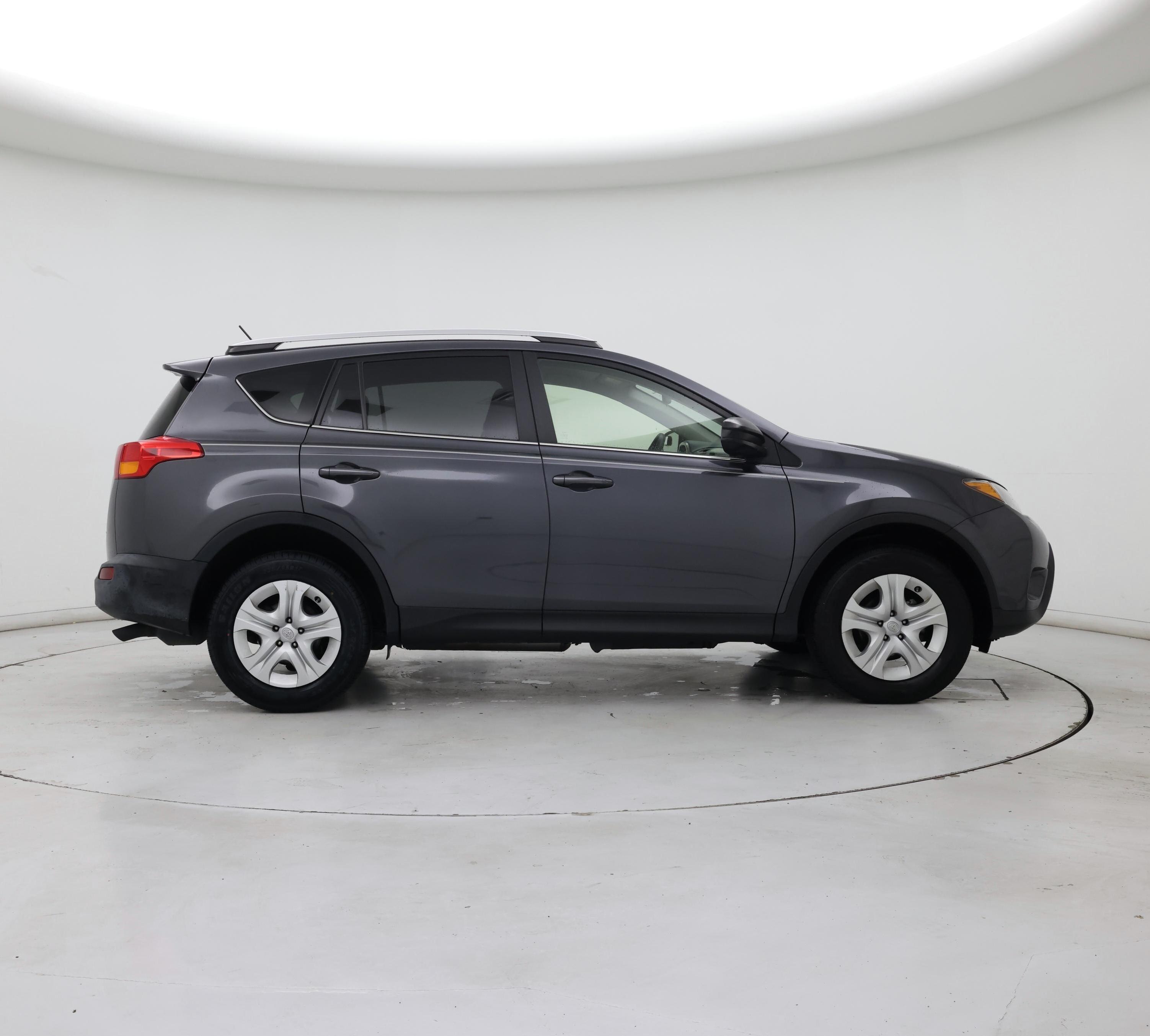 Thumbnail: 2015 Toyota RAV4 - 7