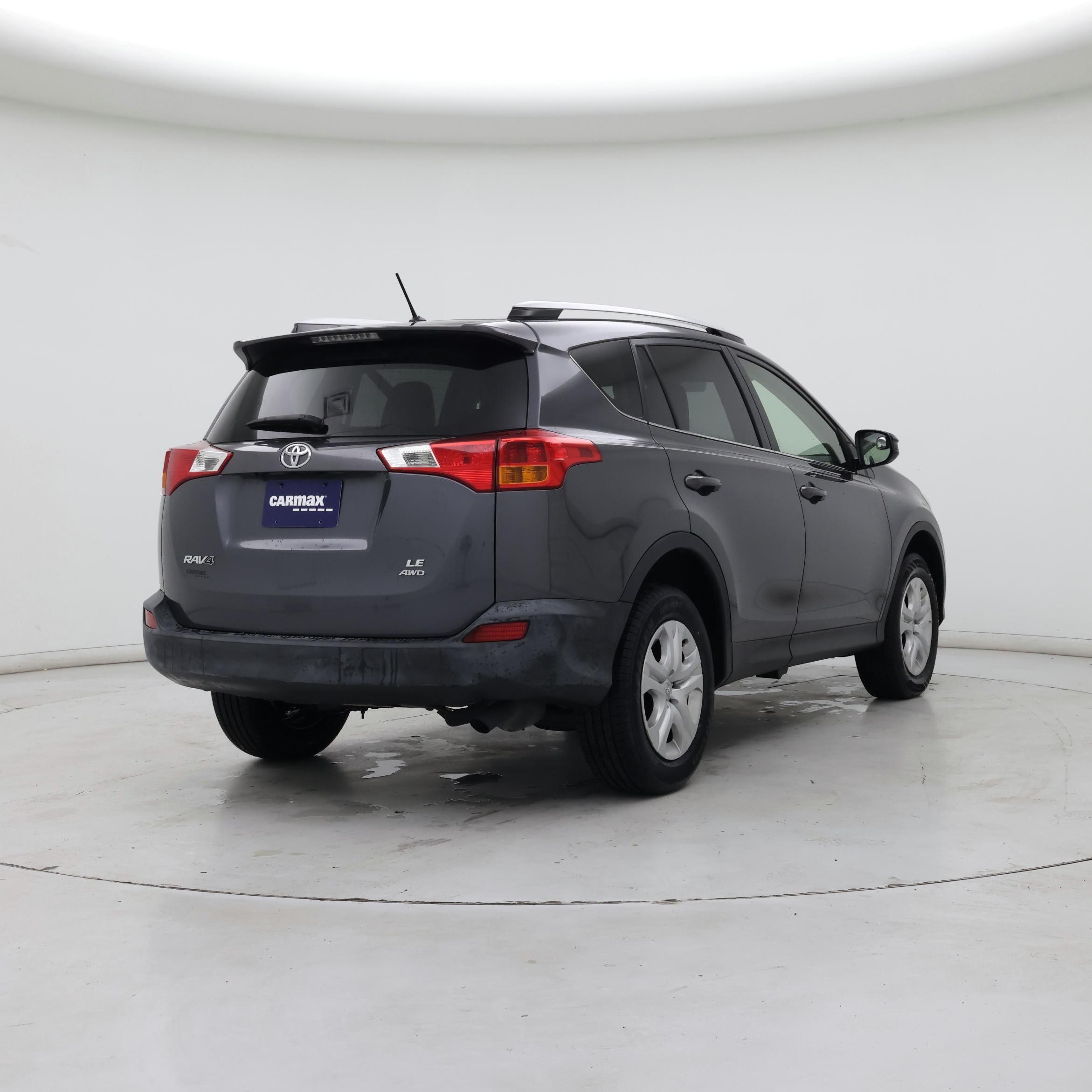 Thumbnail: 2015 Toyota RAV4 - 8