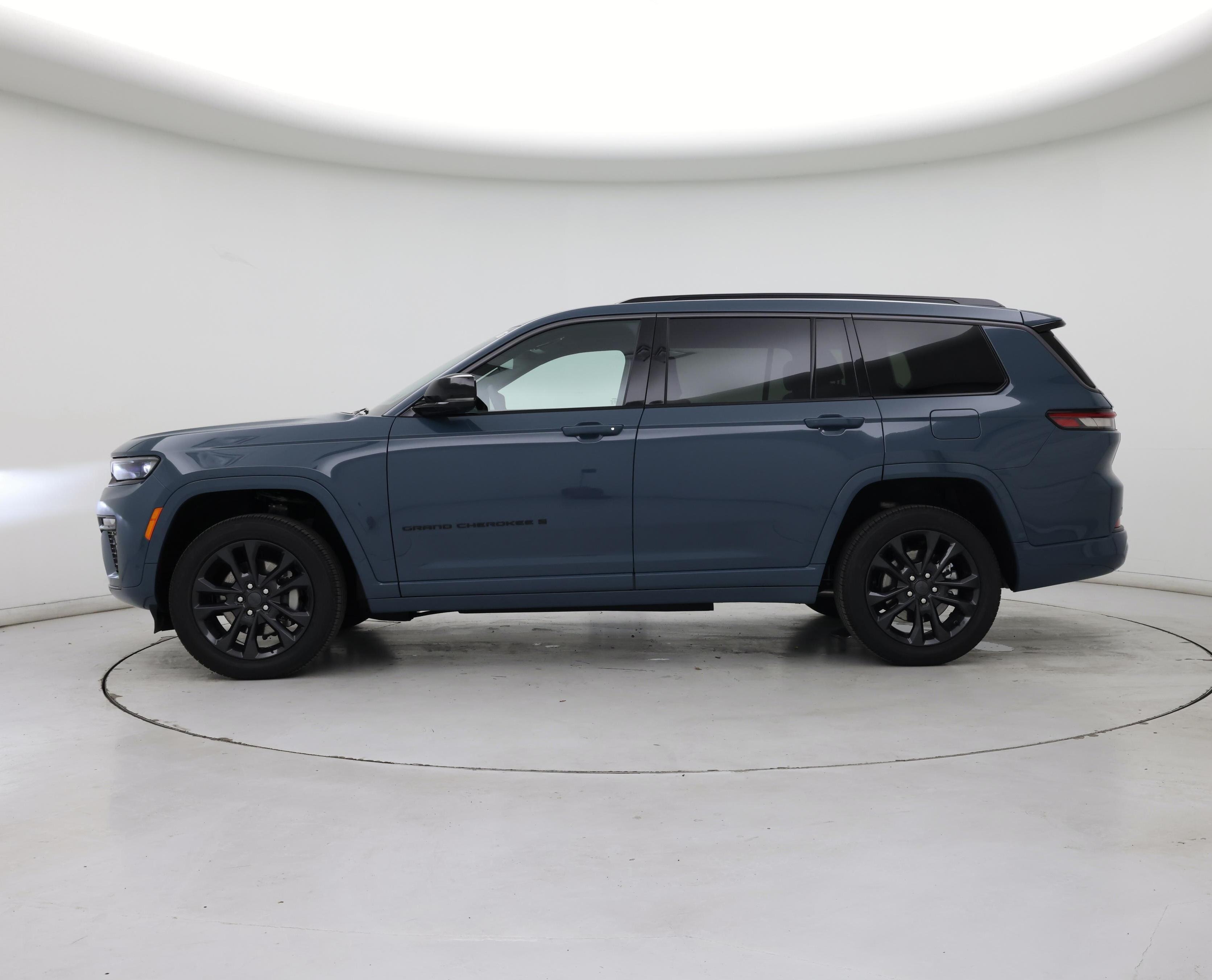 Thumbnail: 2026 Jeep Grand Cherokee L - 3