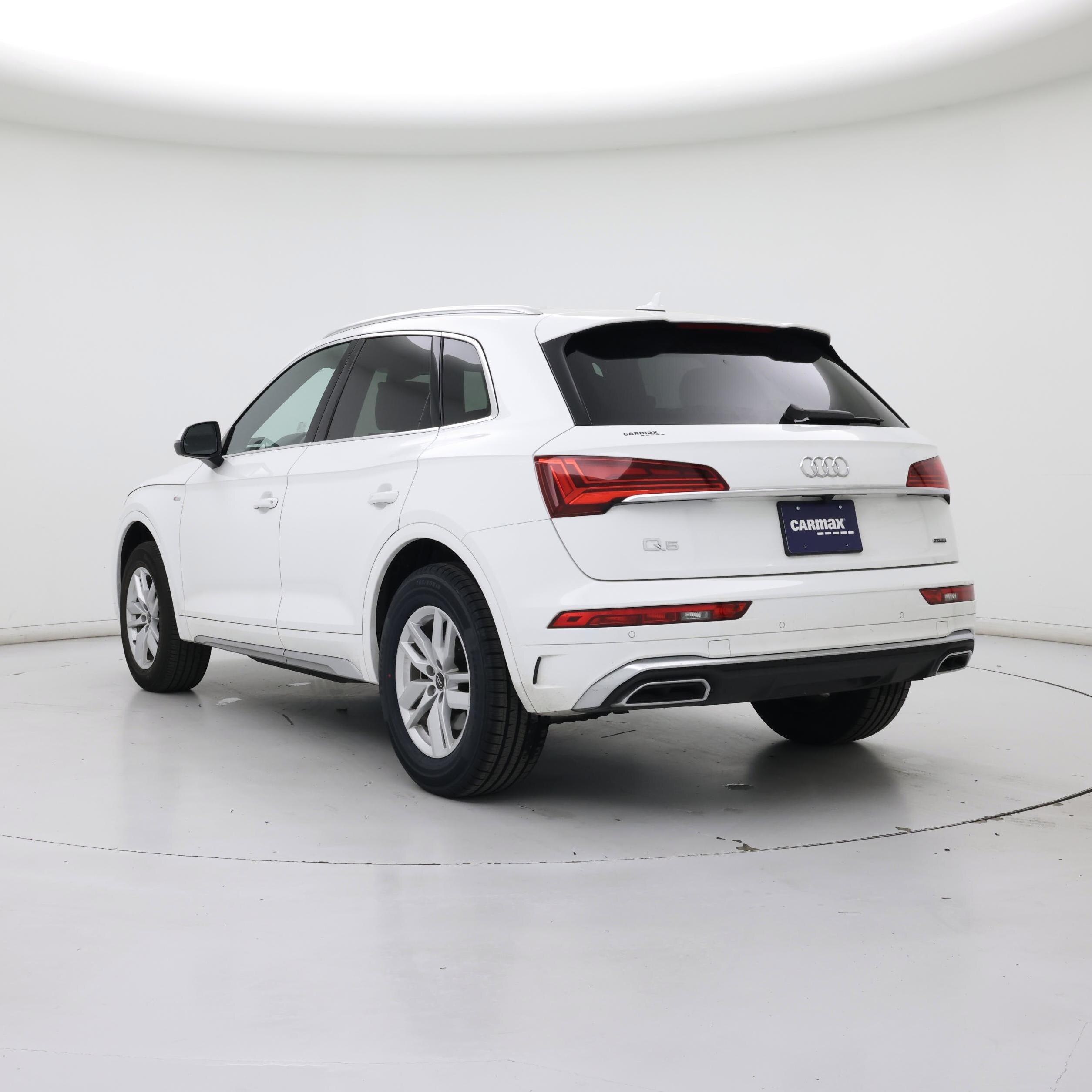 Thumbnail: 2023 Audi Q5 - 2