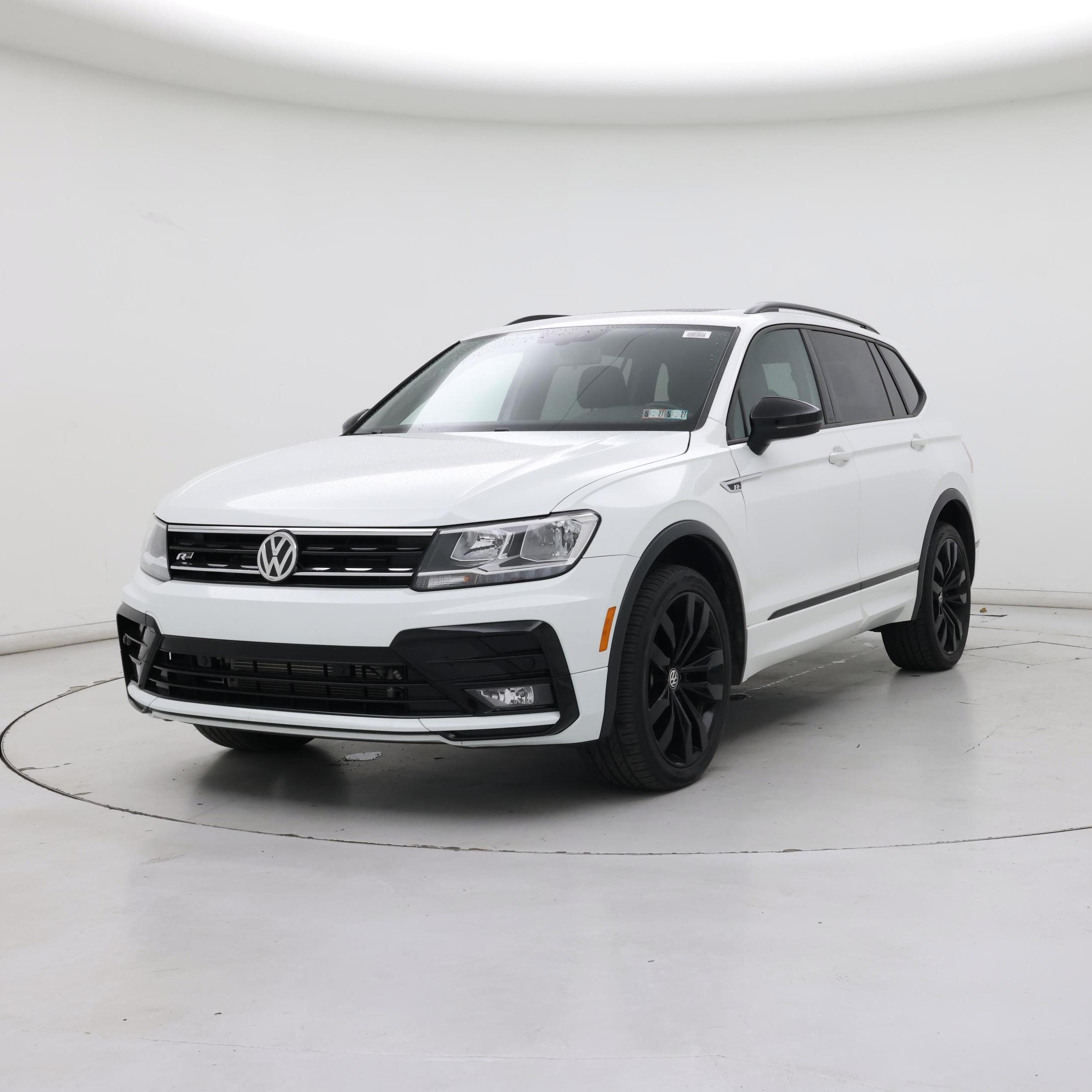 Thumbnail: 2021 Volkswagen Tiguan - 4