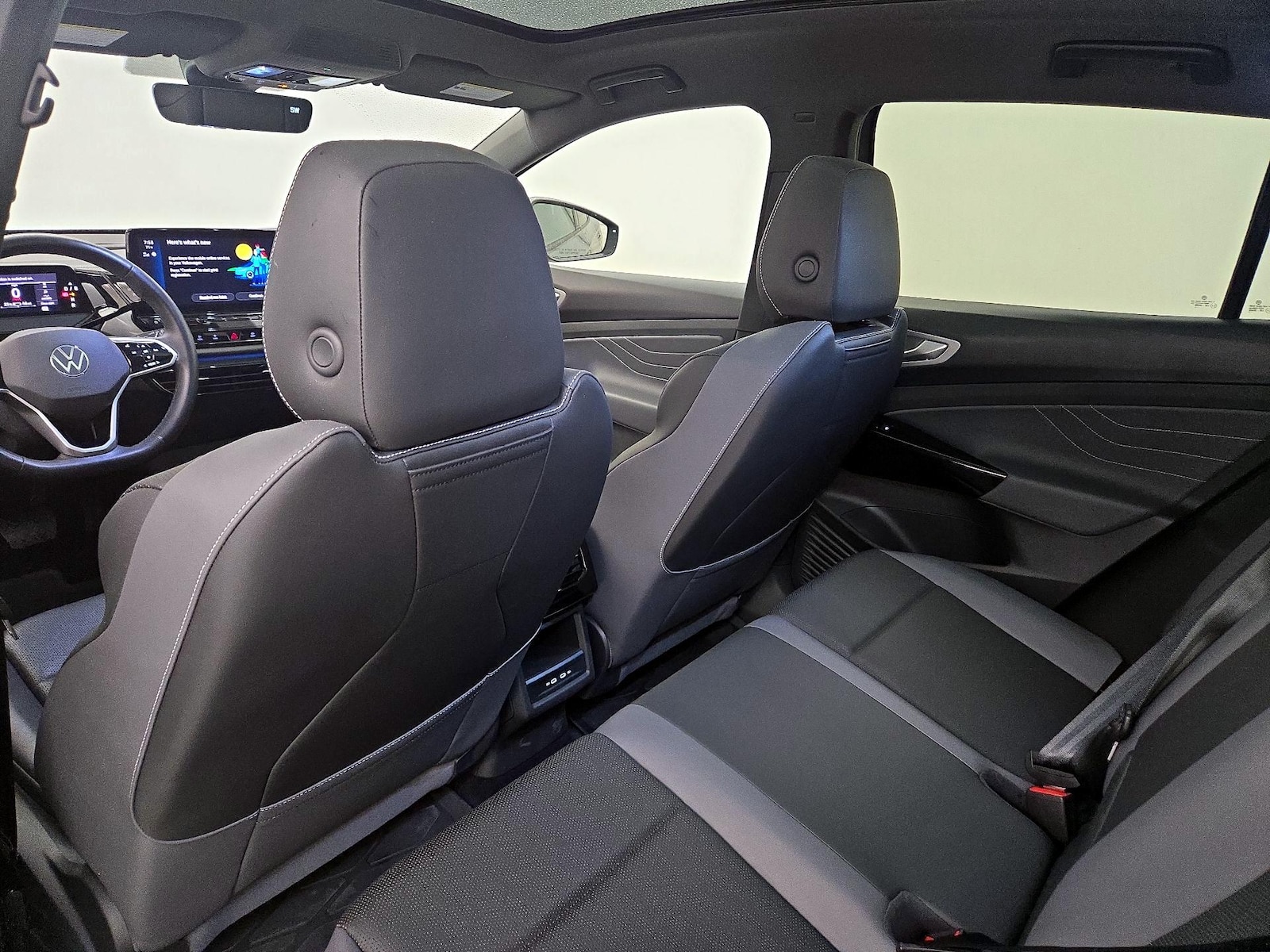 2023 Volkswagen ID.4 S - Photo 22