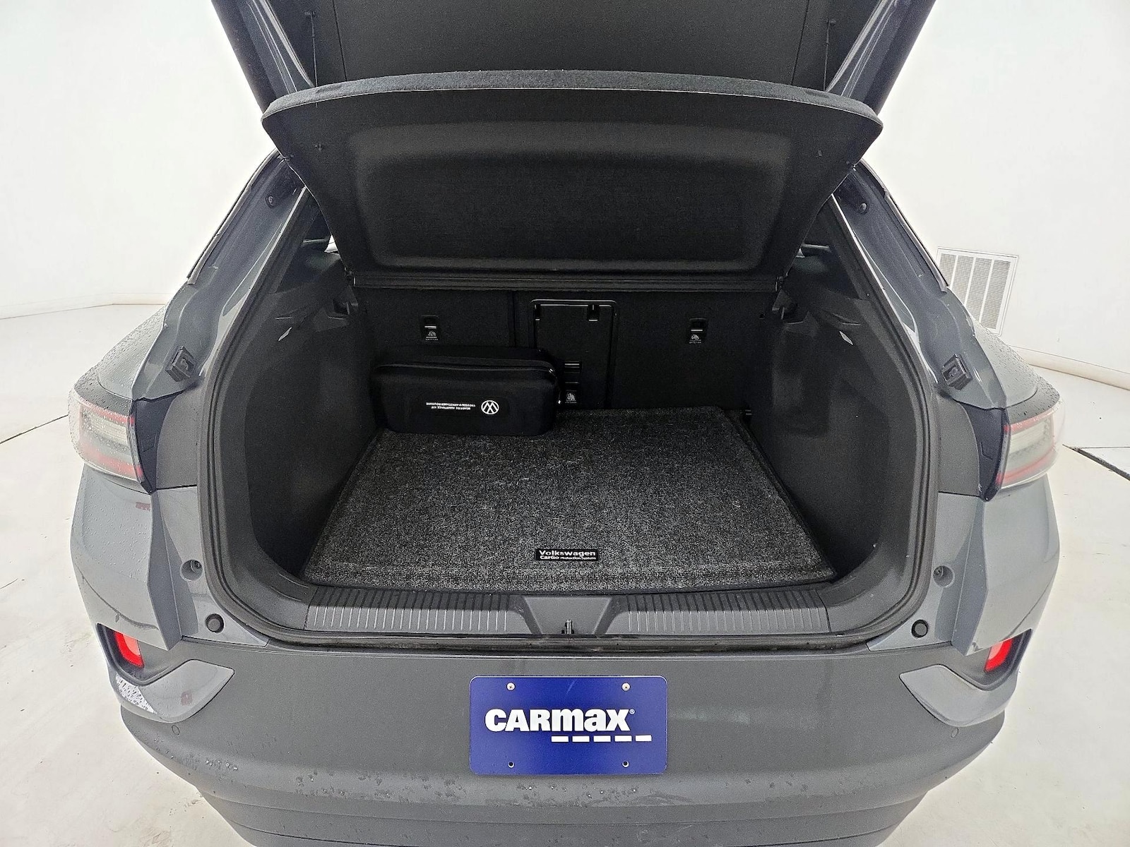 2023 Volkswagen ID.4 S - Photo 23