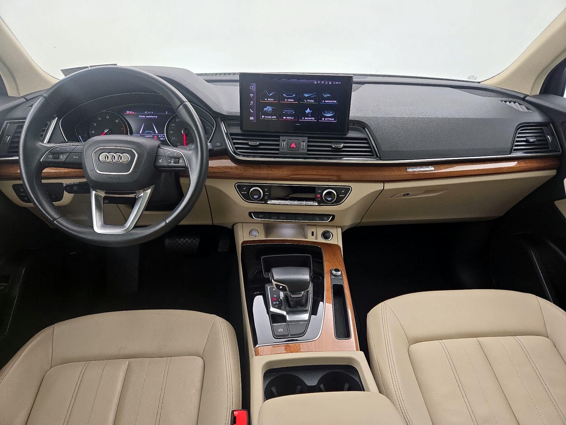 Thumbnail: 2023 Audi Q5 - 9